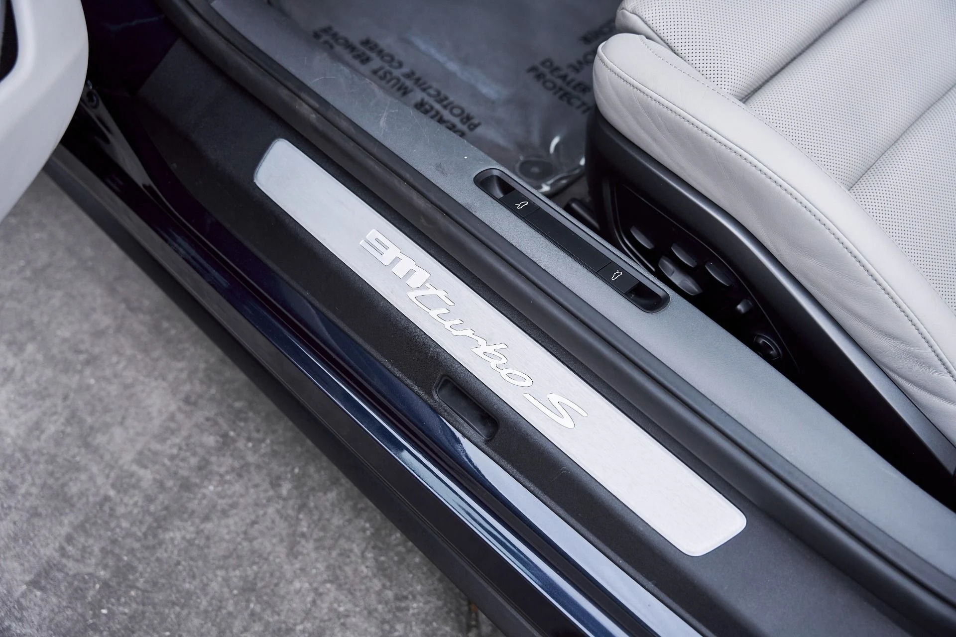 mph031_83977634_Used_2021_Porsche_911_Turbo_S_1767217441_e2a5d9fff8