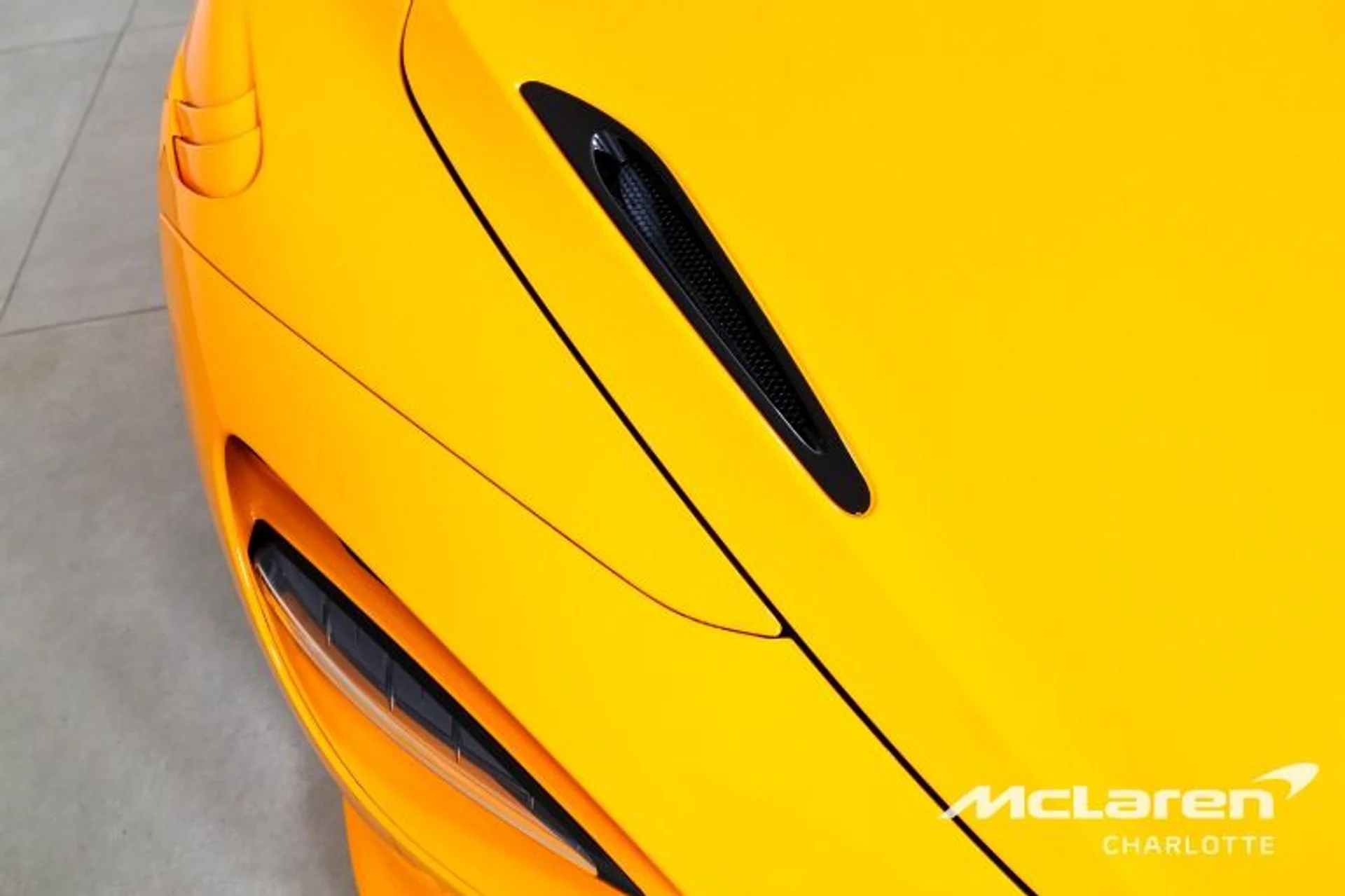 mph031_84232551_Used_2024_Mc_Laren_750_S_Spider_8bff394d7b