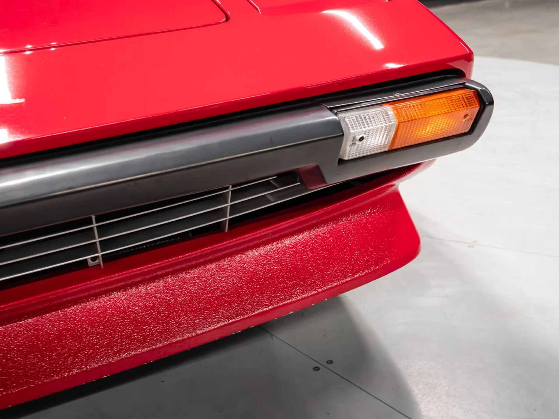 mph031_850768747_ferrari_308_gtsi_1982_67c07e78b2