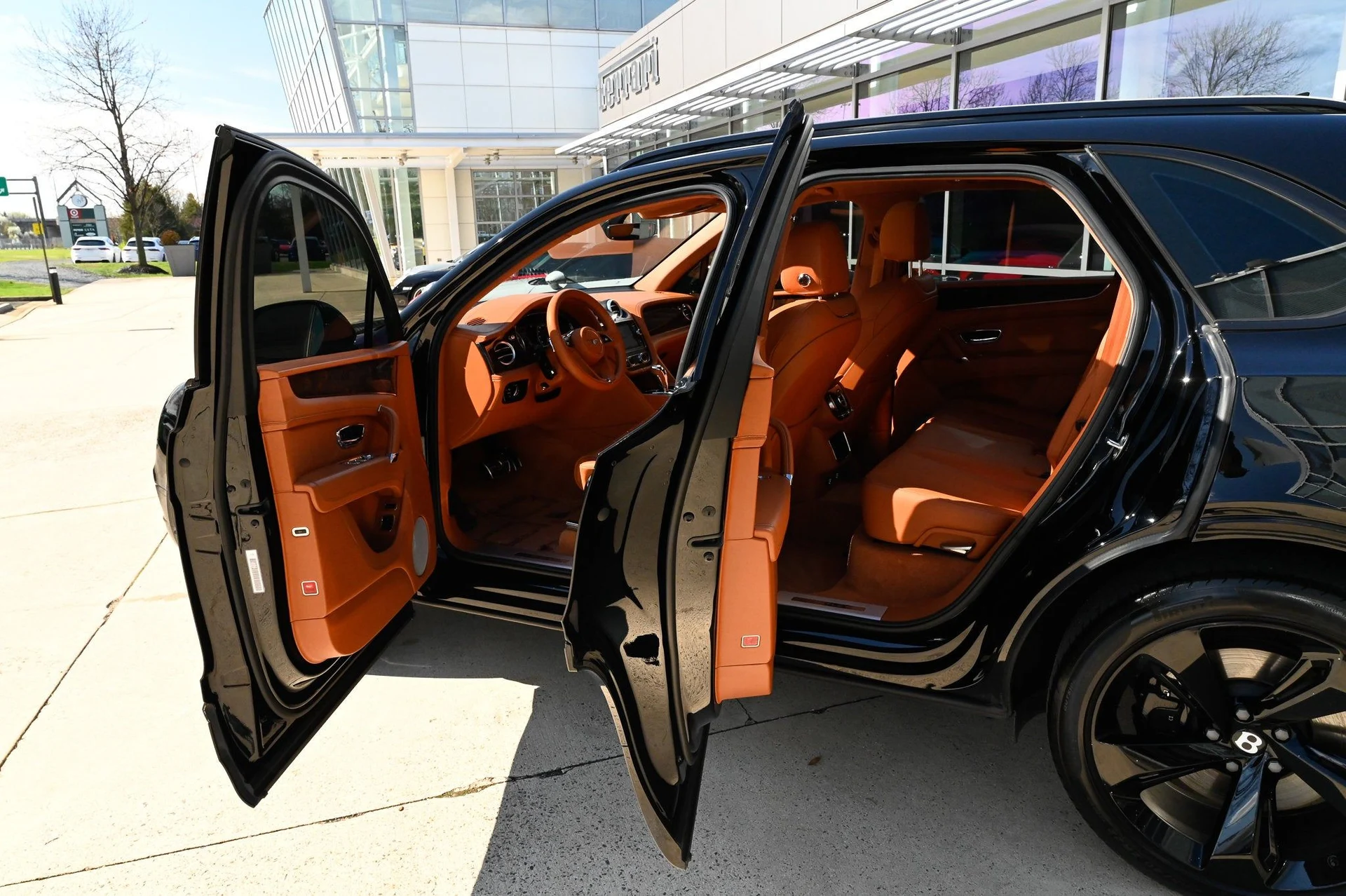 mph031_860526662_29f8f59306644f7bbcce280a7e2efdda_c506317206