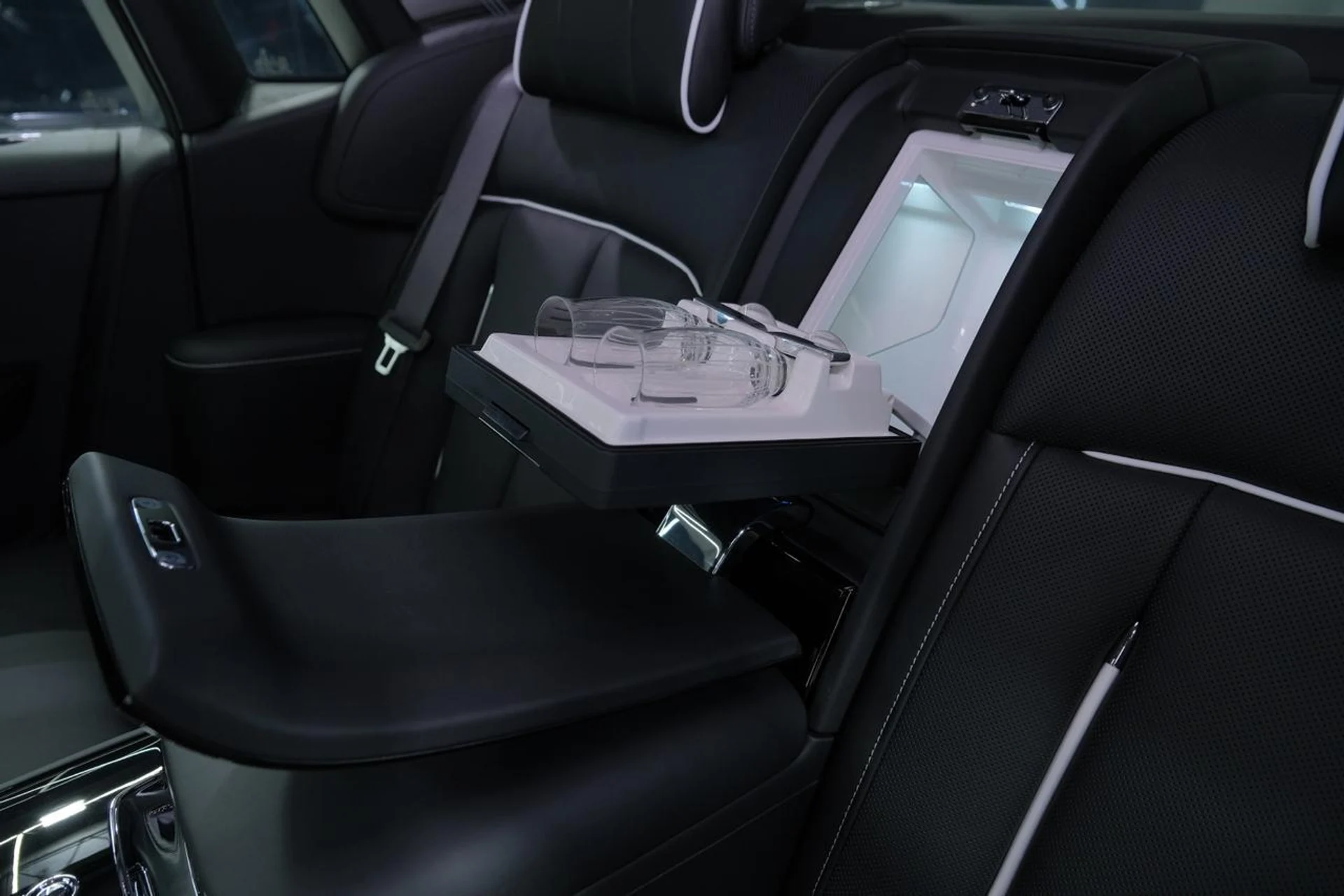 mph031_860532275_96725d1ac81ddfcf4175a602fa7ea252_005da627cf