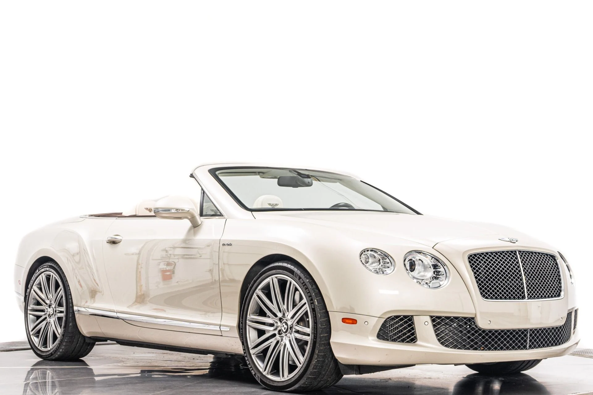 mph031_869810026_Used_2014_Bentley_Continental_GTC_Speed_Low_Miles_Extended_Veneers_Classic_Color_Combination_1785352164_c618833bdf