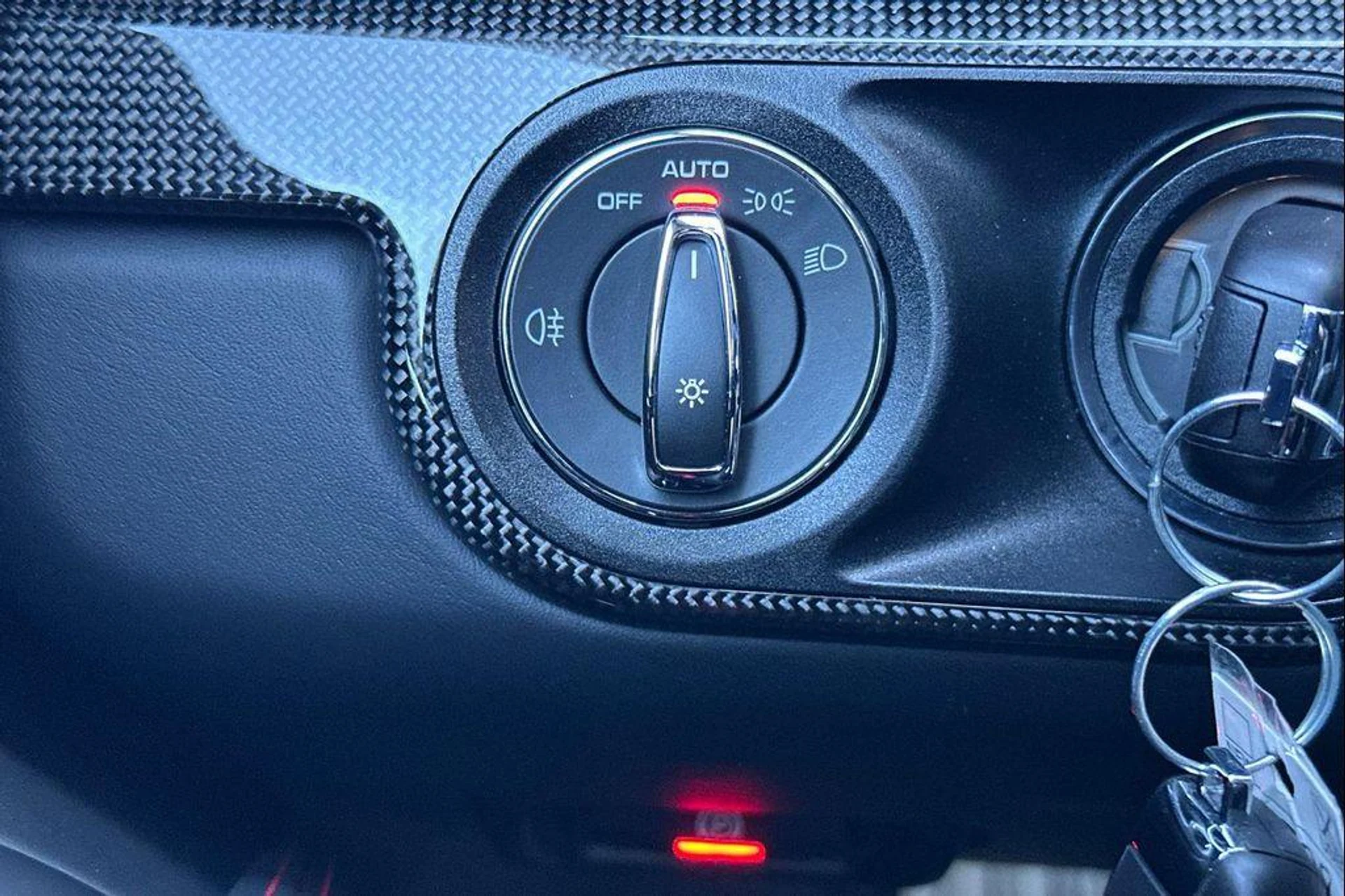 mph031_878229546_Nl_ZG_9mj_Xwz_Jd_DV_Im_Y6_KGF_1_Yz_Twk_c782fcd3b8