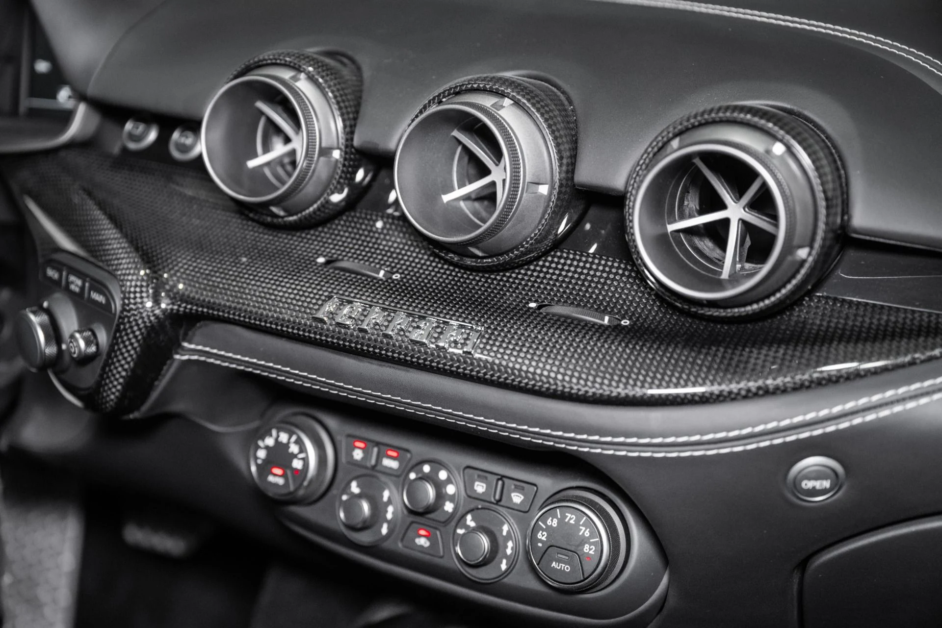 mph031_881239550_Used_2017_Ferrari_F12berlinetta_1784393141_31a6c364d3