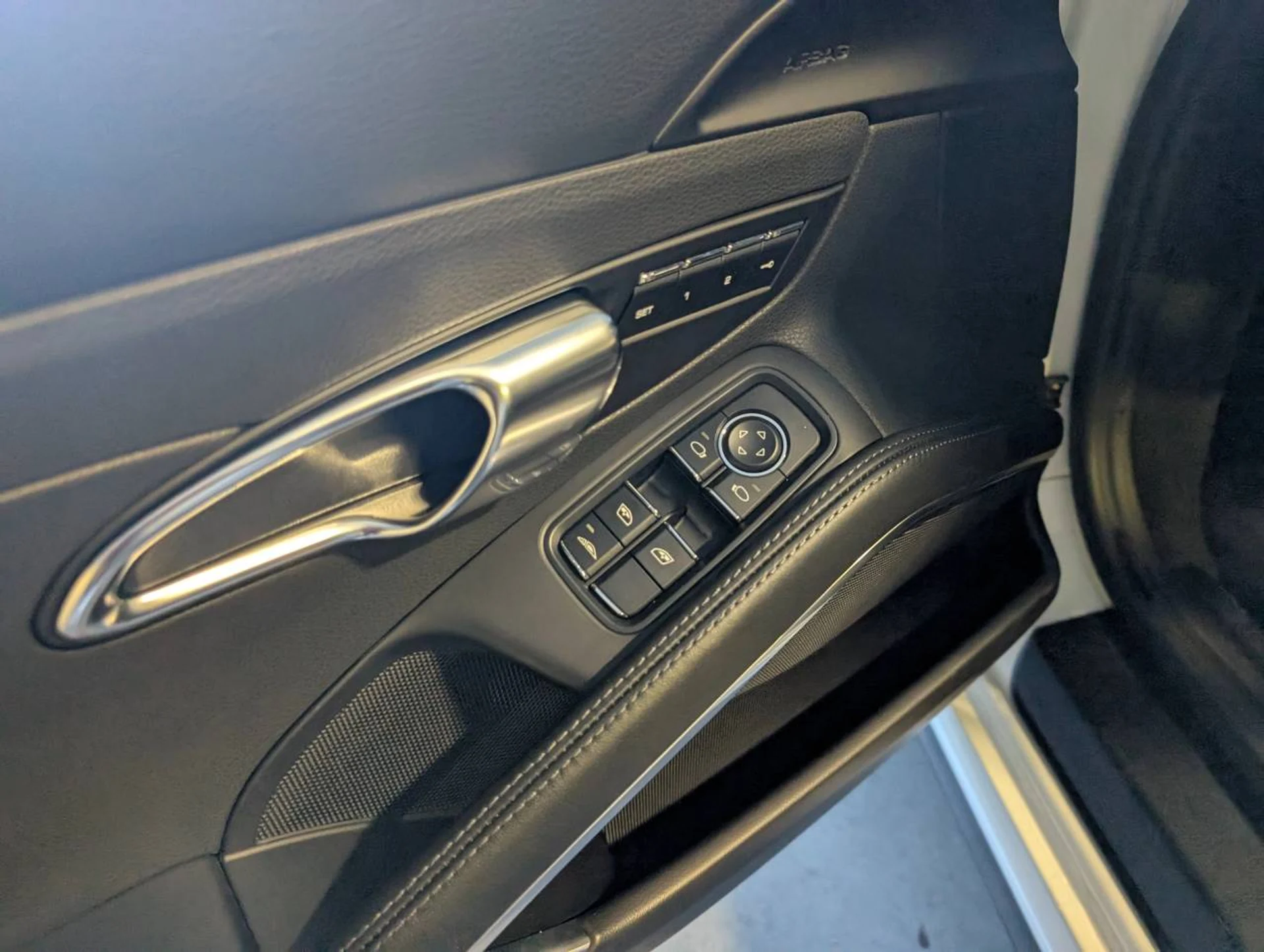 mph031_882932708_ba4adf0f7e4fc0143b56f5ce05c4cc5ex_04c6a37f52