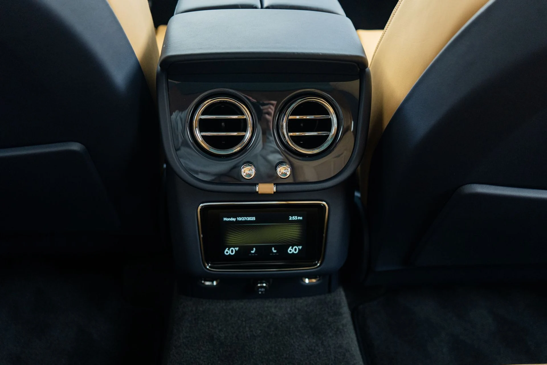 mph031_89882261_fb657602_2cc1_48cd_a348_6c03c8798a8e_051617928a