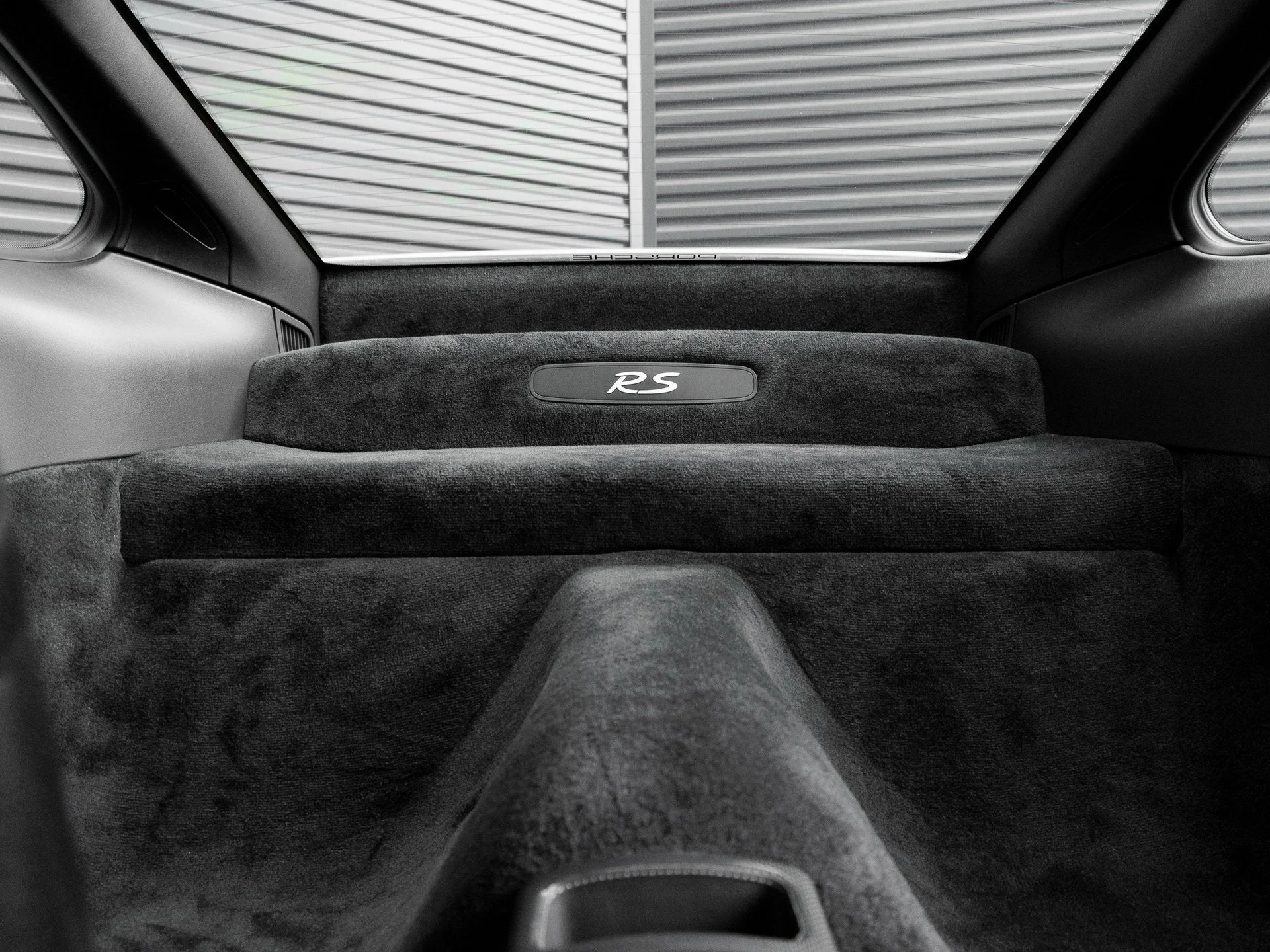 mph031_903542093_32_bd50978d7c