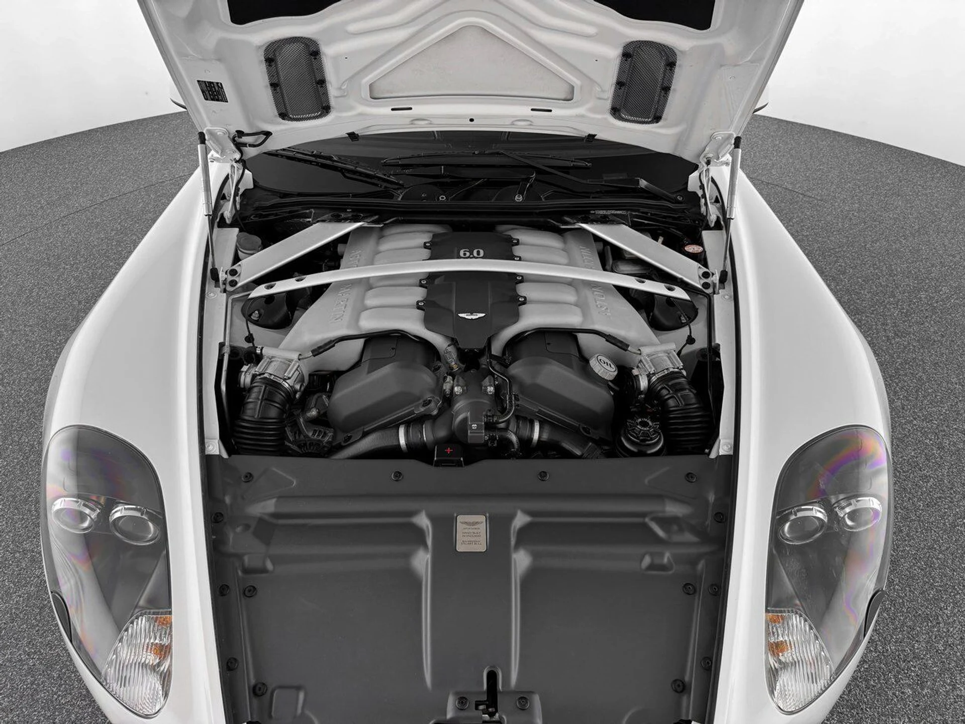 mph031_904354437_e84db4ffda48efe62a4d457d075294c0_8b462ac250