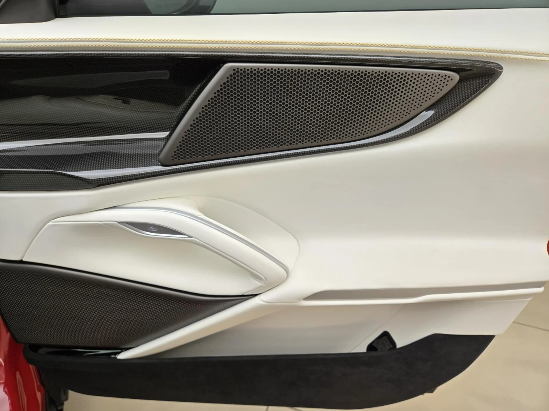 mph031_907329868_Used_2025_Ferrari_Purosangue_1768891639_d681650831