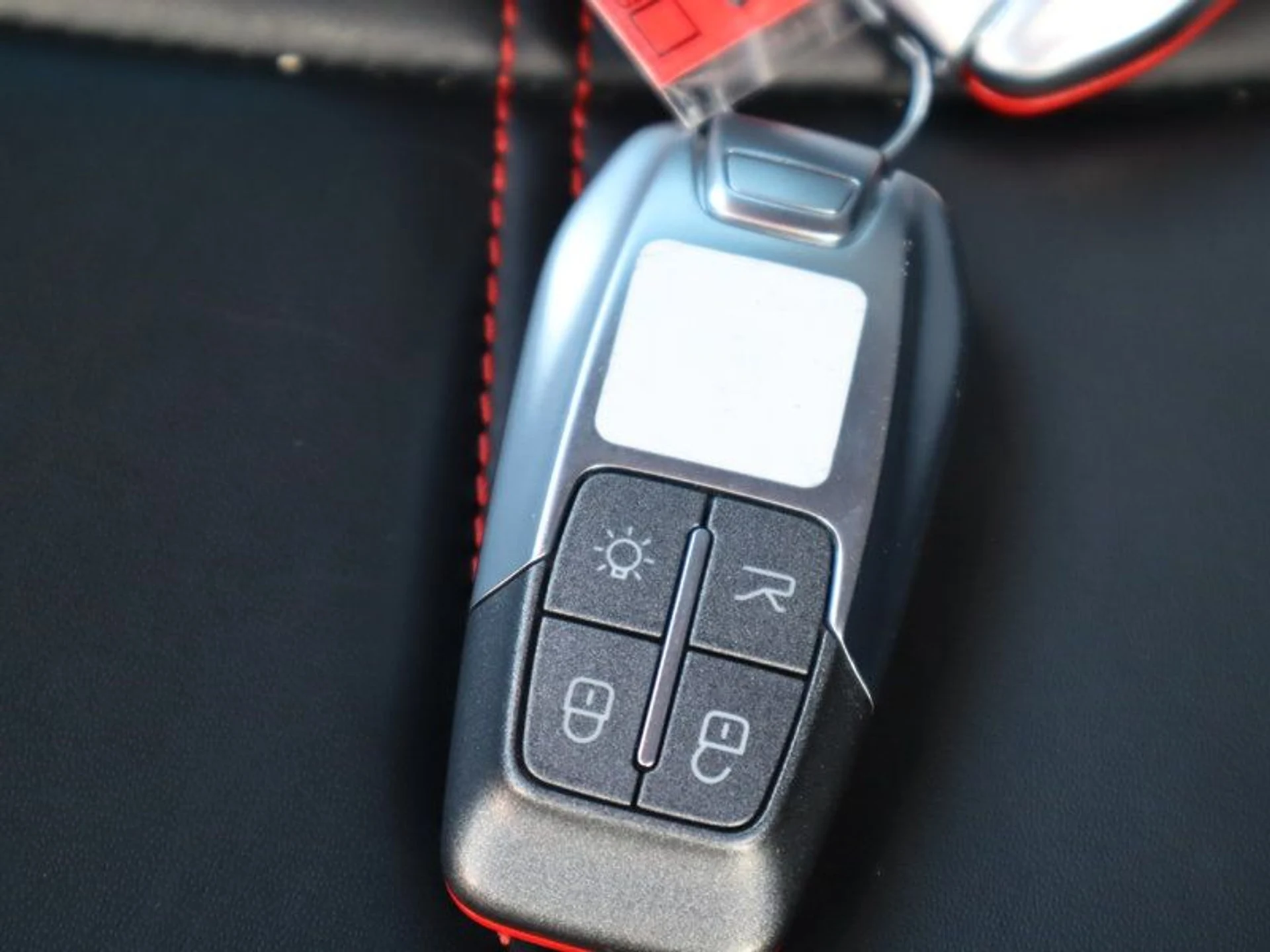 mph031_908650545_38318667_07498_3f2699a9995d532202550c13a8de065b_0eb32d48ea