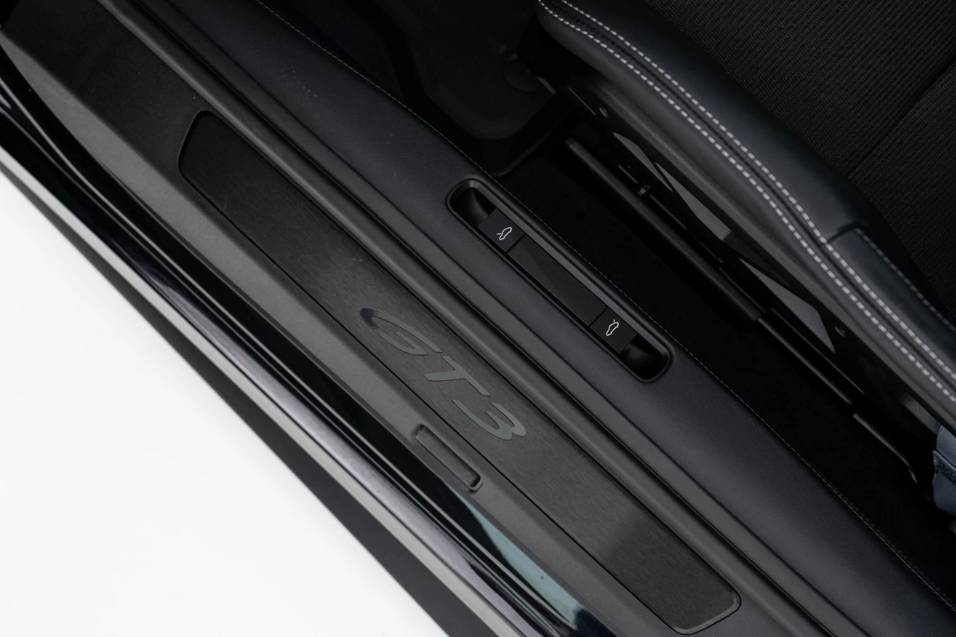 mph031_912380019_Used_2026_Porsche_911_GT_3_Touring_1774627050_c94ccc1b65