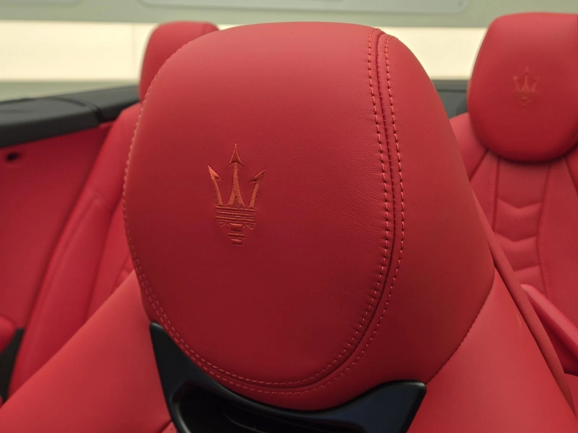 mph031_917406395_New_2026_Maserati_Gran_Cabrio_1784178996_c28afaf37b