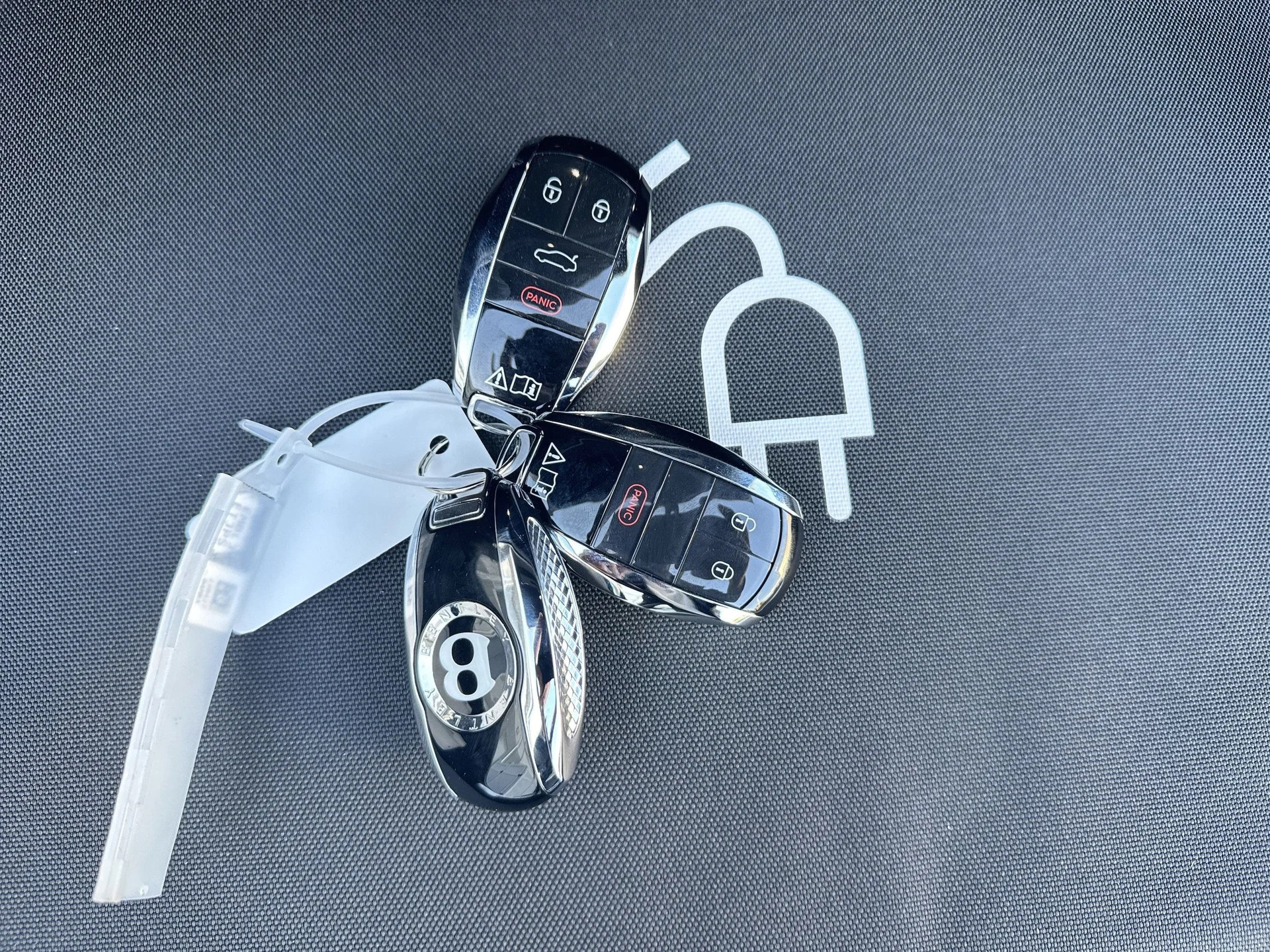 mph031_918160605_92d0c9269d3b5fd709e6d5e190a1bacex_17cf21dd39