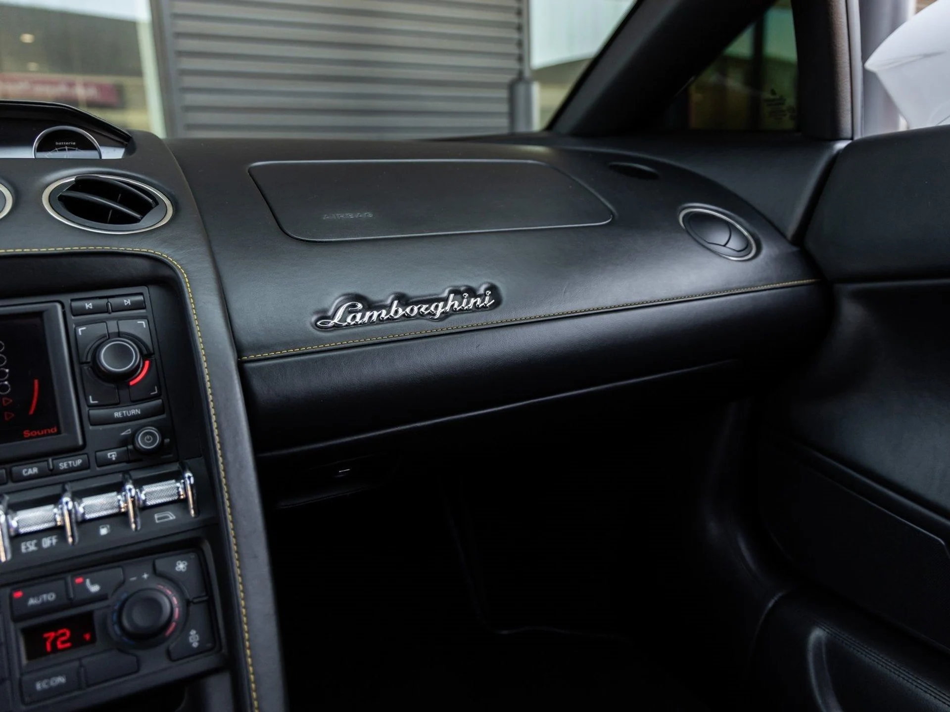 mph031_92528944_32_e7bb4f4d83