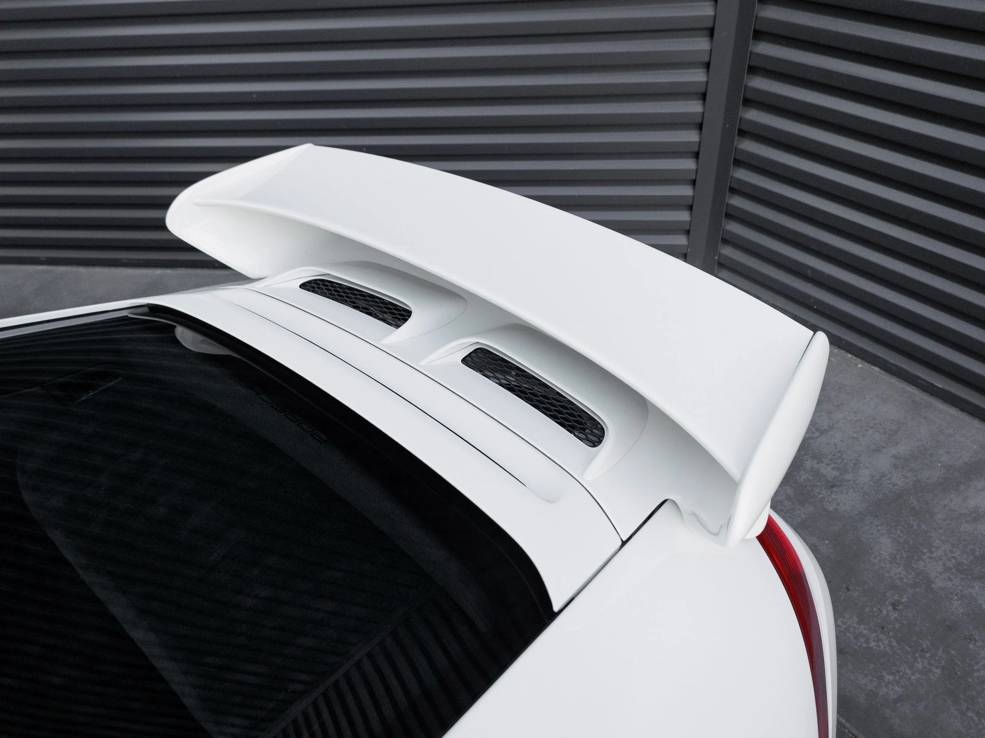 mph031_929355149_32_4e6e5c42ad