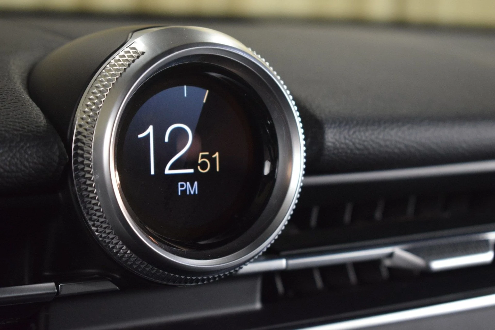 mph031_929851849_0dd17190619a02e58f1bdb0eb25c32f9x_9374bc88b9