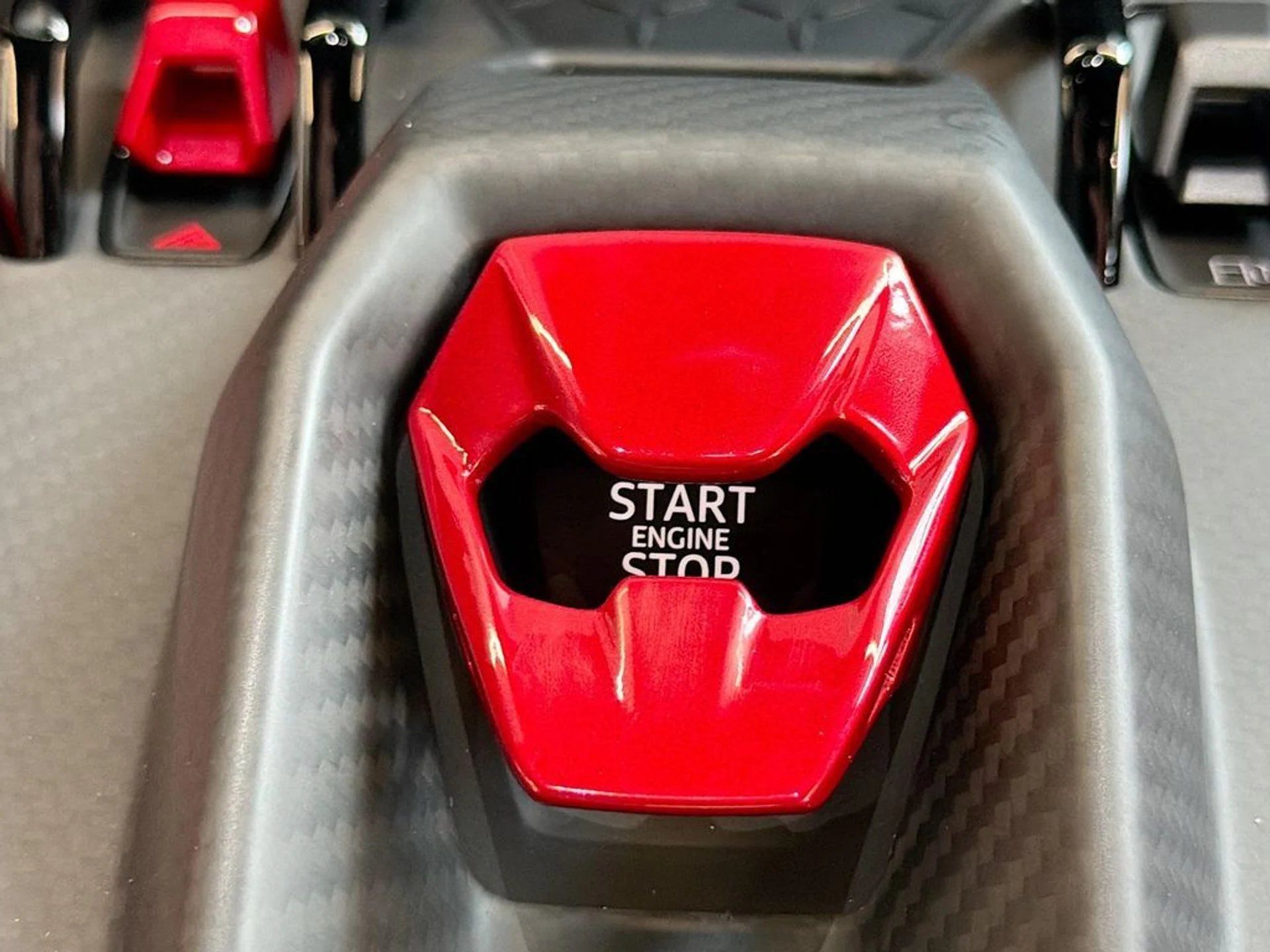 mph031_946586279_edc7658f43d304ea07beff0453a9aea2x_080724d91d