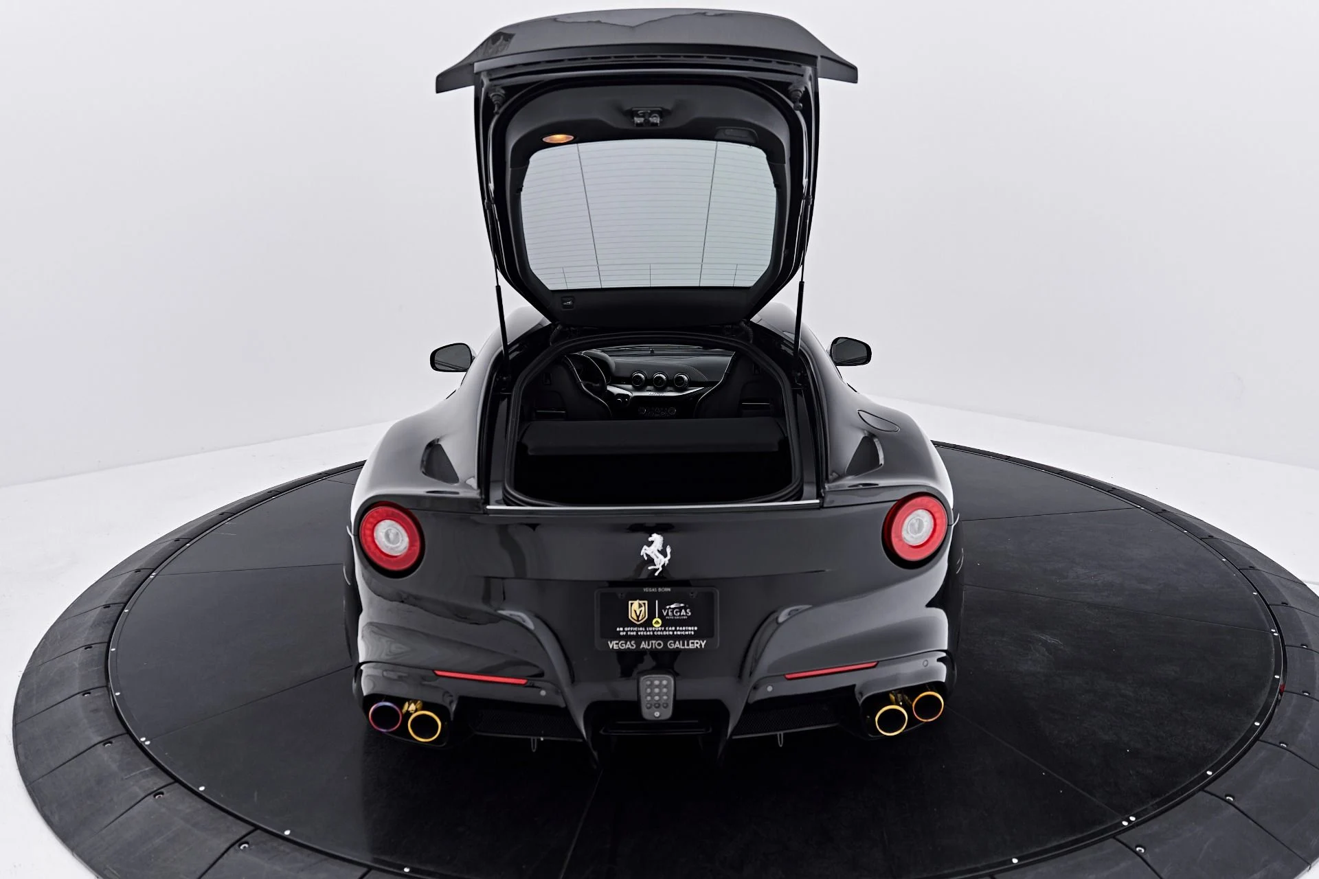 mph031_950589021_Used_2015_Ferrari_F12_Berlinetta_1790206522_4b44372d8c