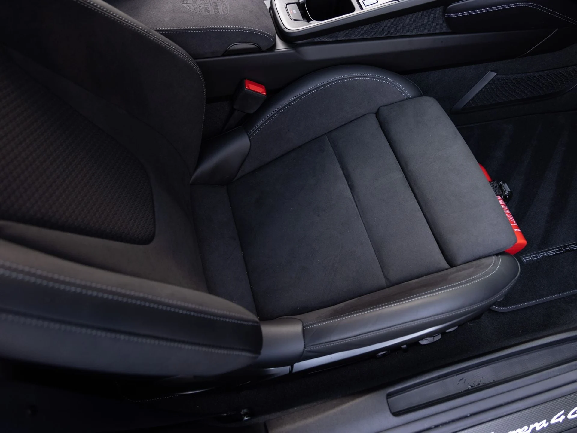 mph031_961826931_32_090ed2f6c6