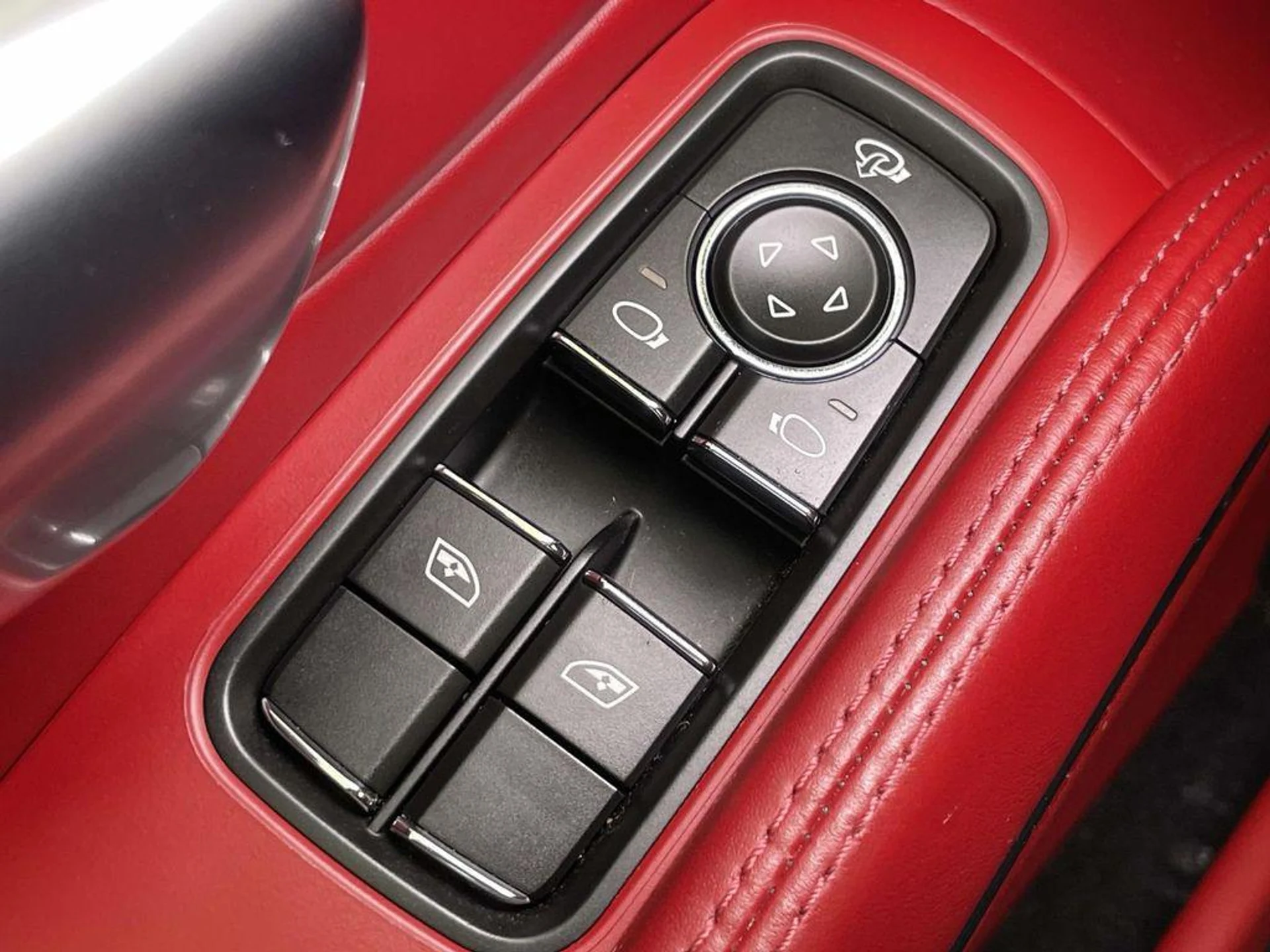 mph031_961955252_Boy_X_Qf0_L3_Sr_Mo_Of_Pm_Dfdpo_Dt_H0c_95fa4d3df6