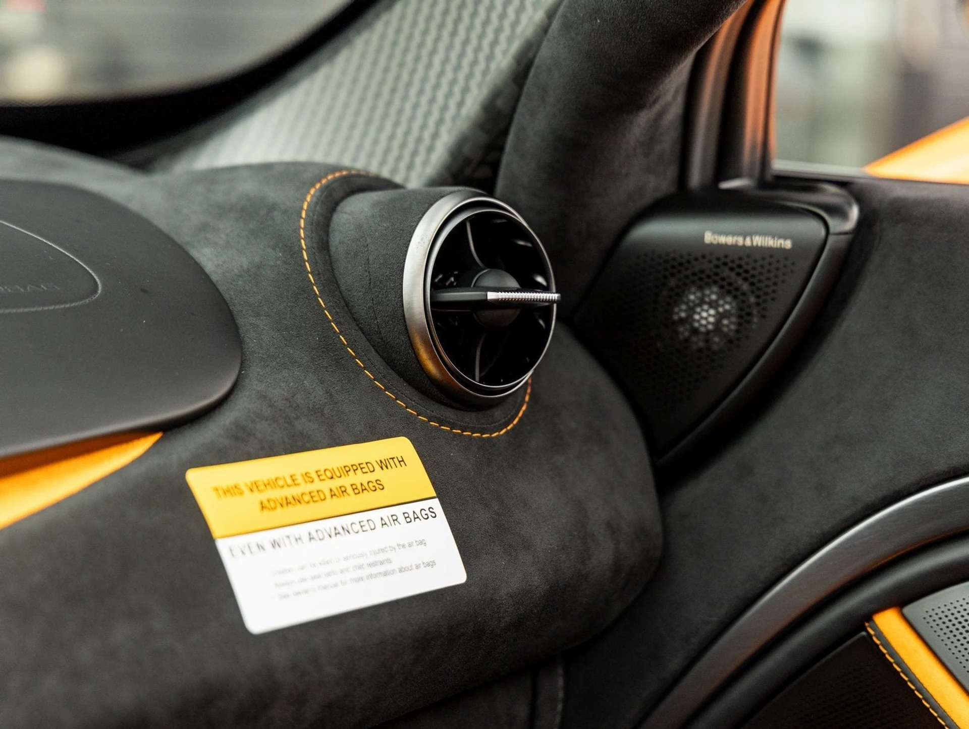 mph031_963530337_32_8870d86f2a