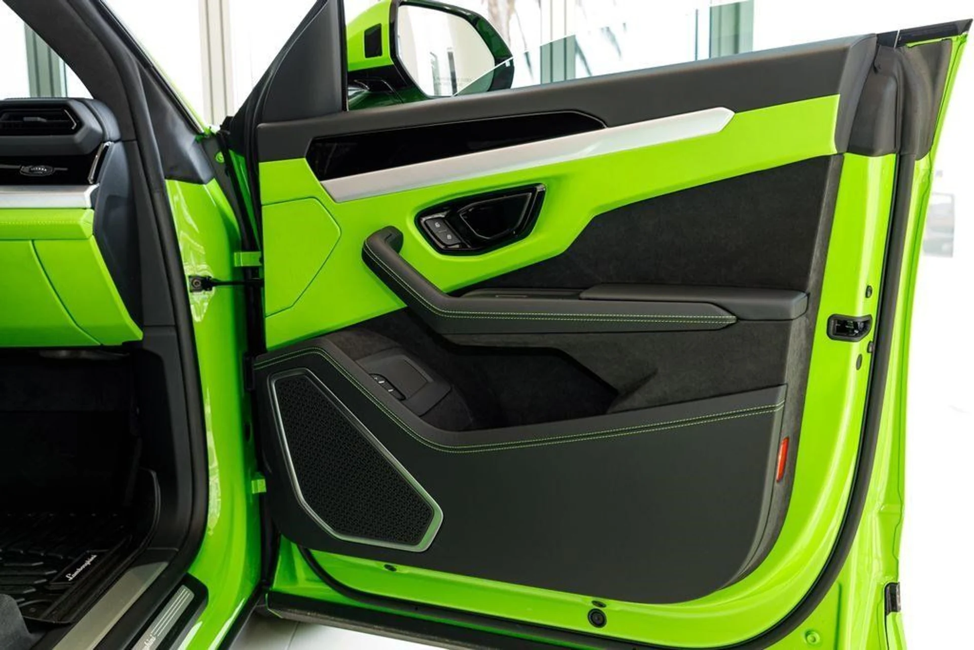 mph031_97607087_c0c4d6ea8f3b97266b3e65da56f52934_a97f755965