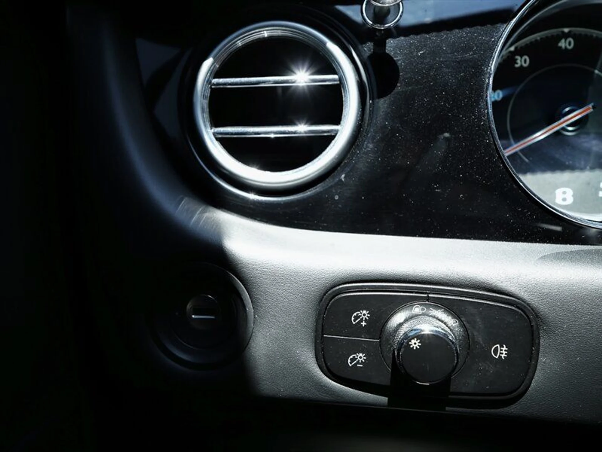 mph031_983668117_de30b2f972_800_0af5d26737