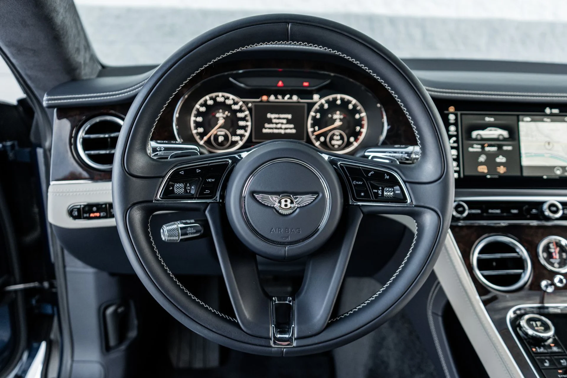 mph031_99323182_9c97f9e7_efb6_44b8_9b38_c5104b7a0e4c_da84a32686