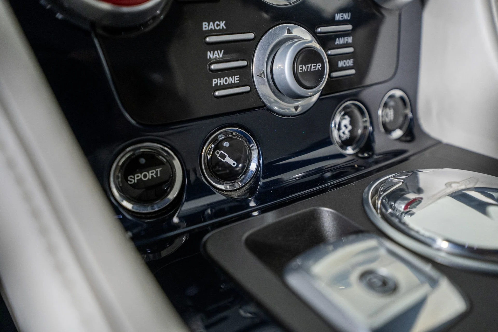 mph031_995362526_72a3d813b77444a0bfdbd26e40820f87_3c17d6366f