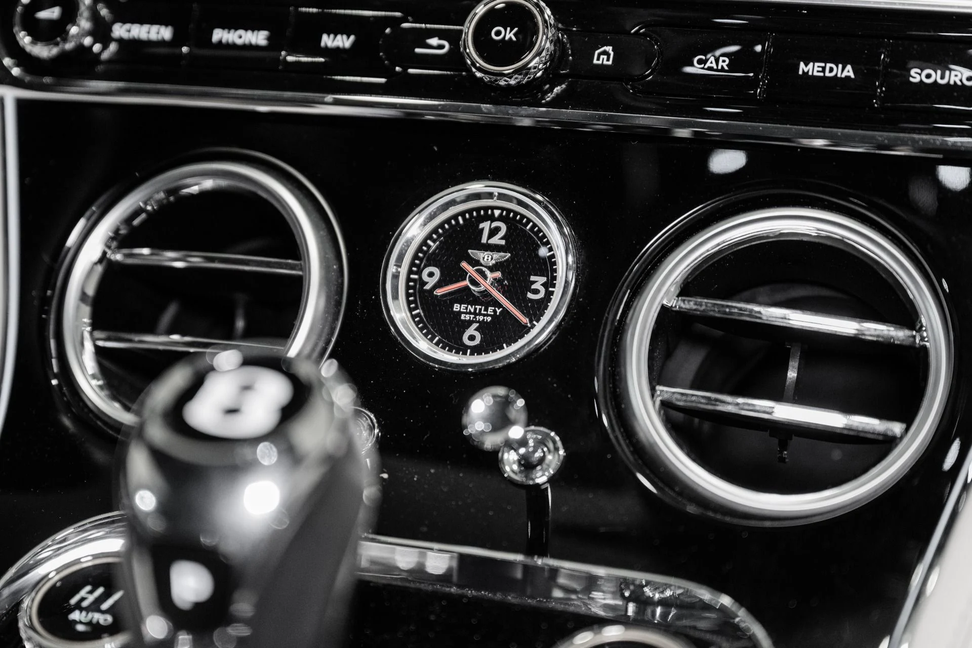 mph031_997257200_Used_2021_Bentley_Continental_GT_V8_1769141649_e082642dfd