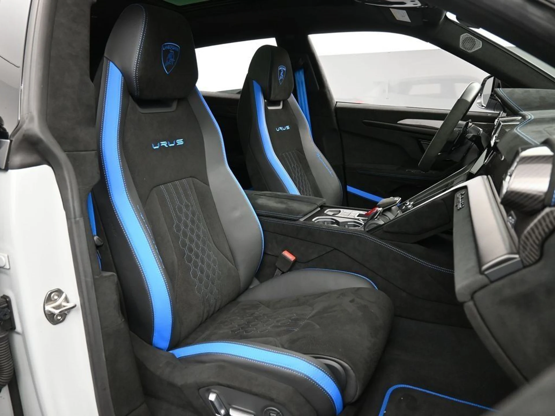 mph032_1000563641_d1f97ddc25131efd213d45f067e3044c_048cf0cdb9