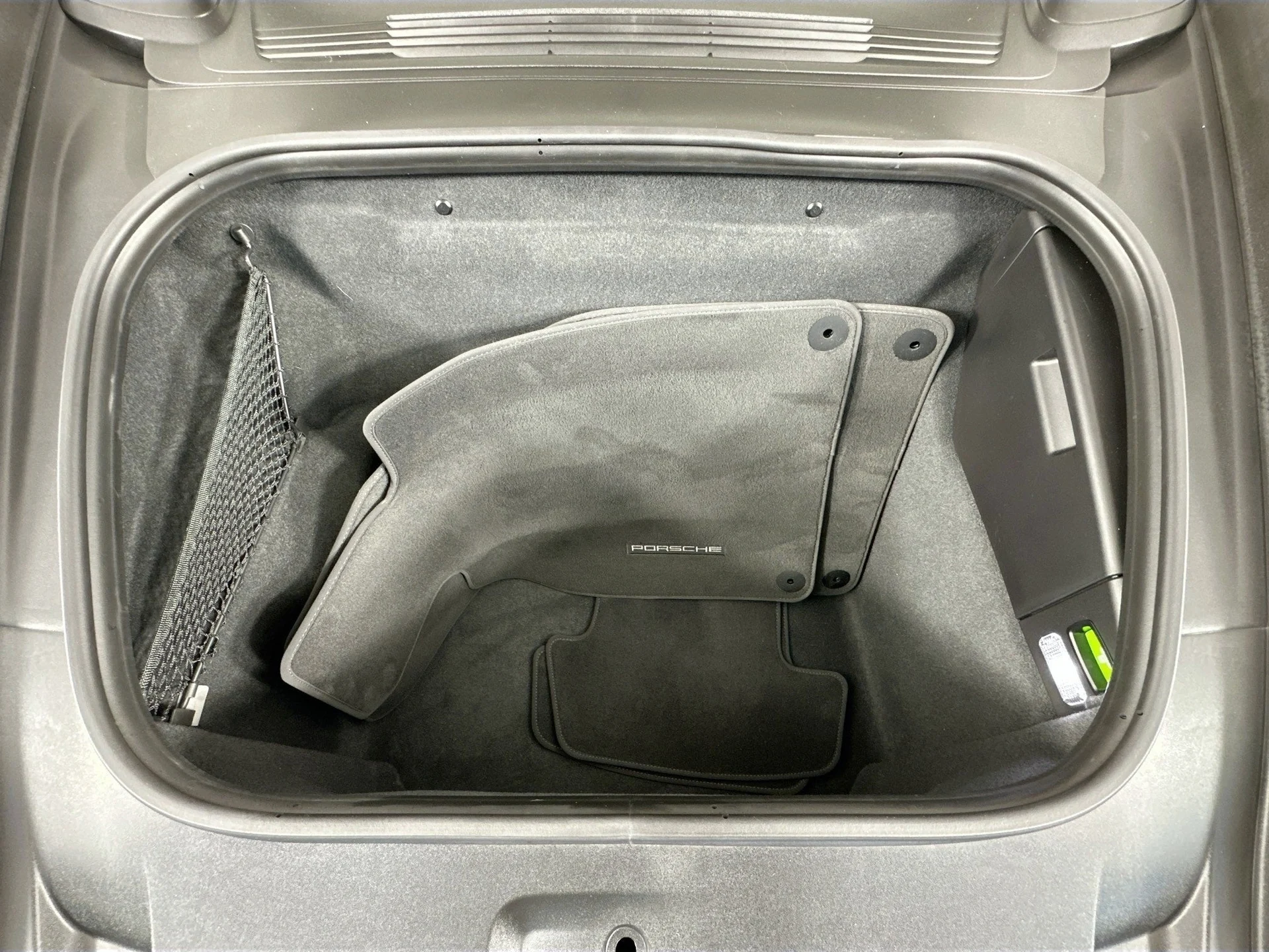 mph032_1006203707_33_4ef10ade60