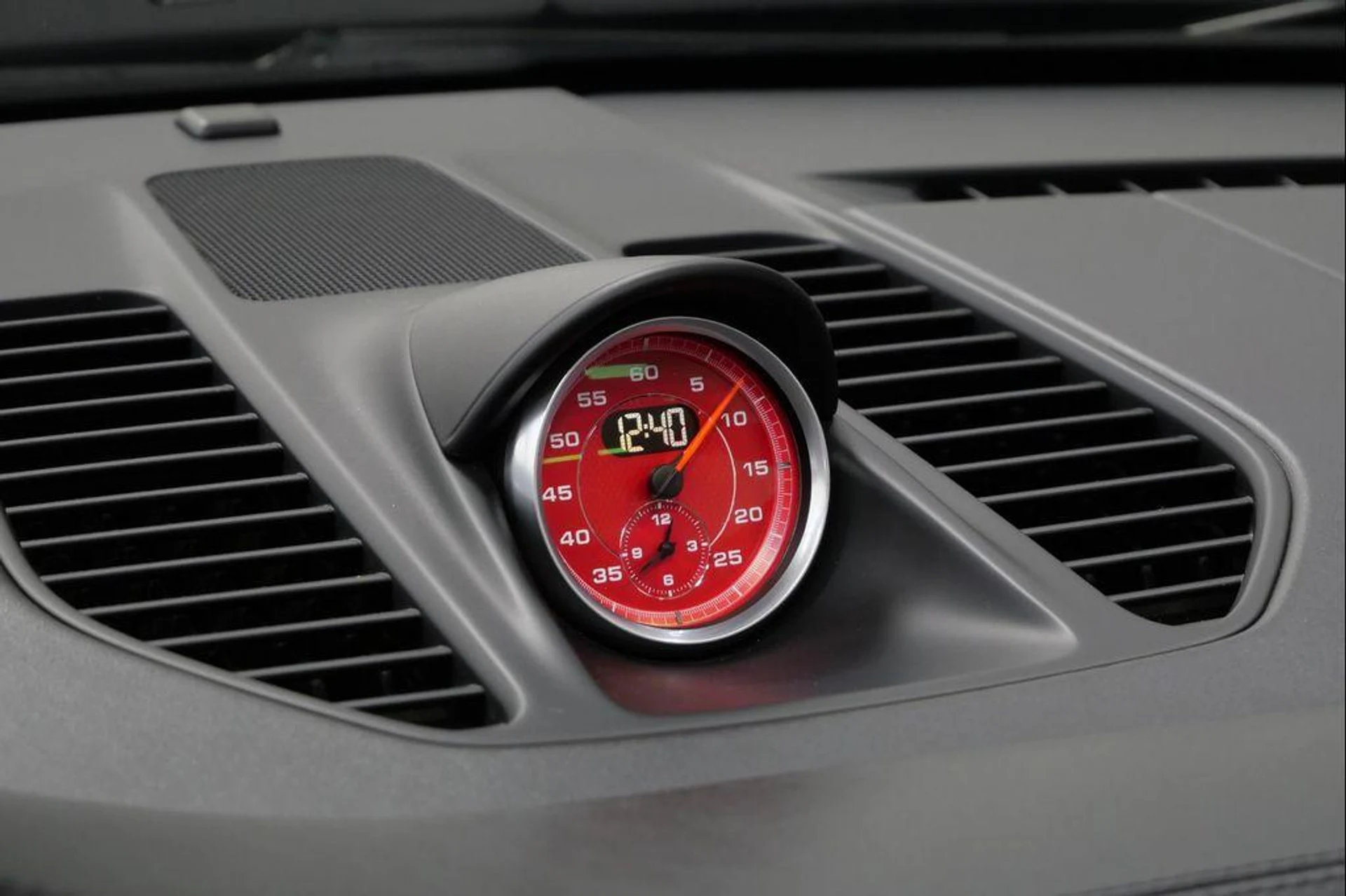 mph032_1006240102_THR_12_Mg_Op_U_Bo_Q_Rvl40_K_Du5_Corv_A_7bc27cb306