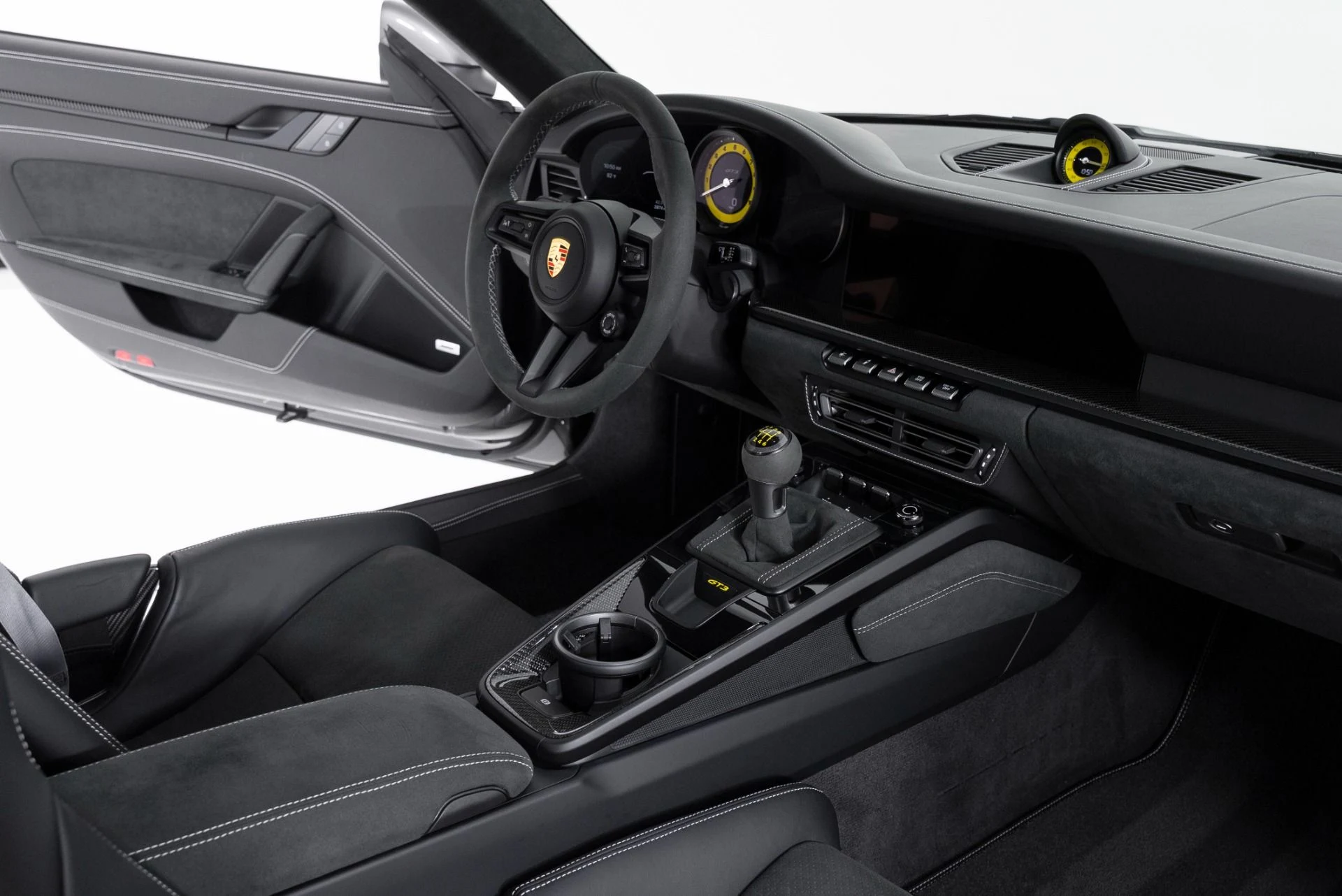 mph032_1006382736_Used_2024_Porsche_911_GT_3_1756329502_4035743aa0