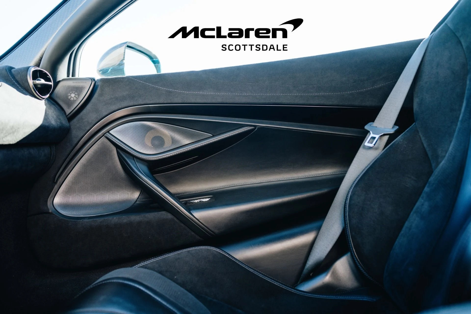 mph032_1007057174_Used_2021_MCLAREN_720_S_Performance_1731971988_a65ff57b46