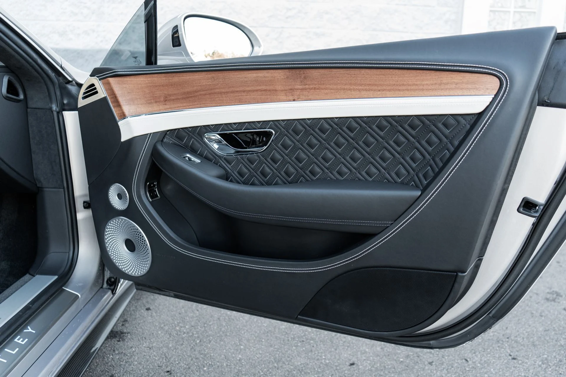 mph032_1012002748_83d0269a_6e84_44ec_bafe_a5a1116e96b9_229aaba962