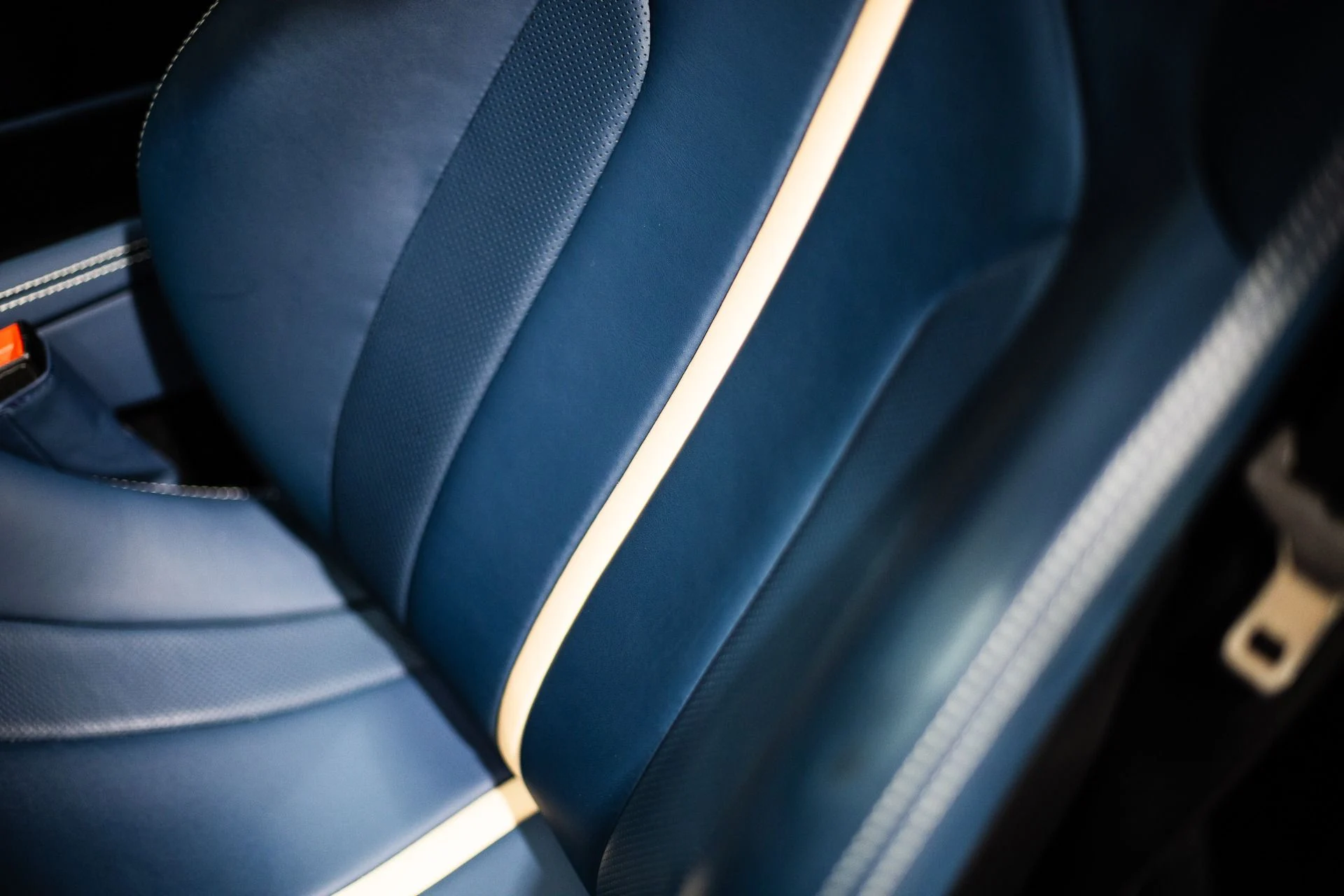 mph032_1016239242_Used_2021_Ferrari_F8_Tributo_1772640278_6721155829