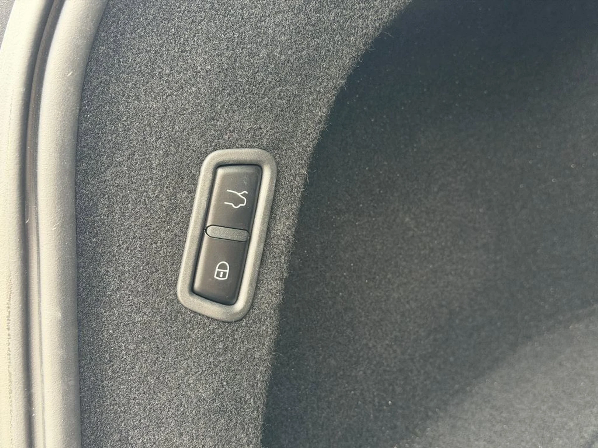 mph032_101772347_fb8b283a58da4e48a253e34b9e5babbc_c15a3704d6