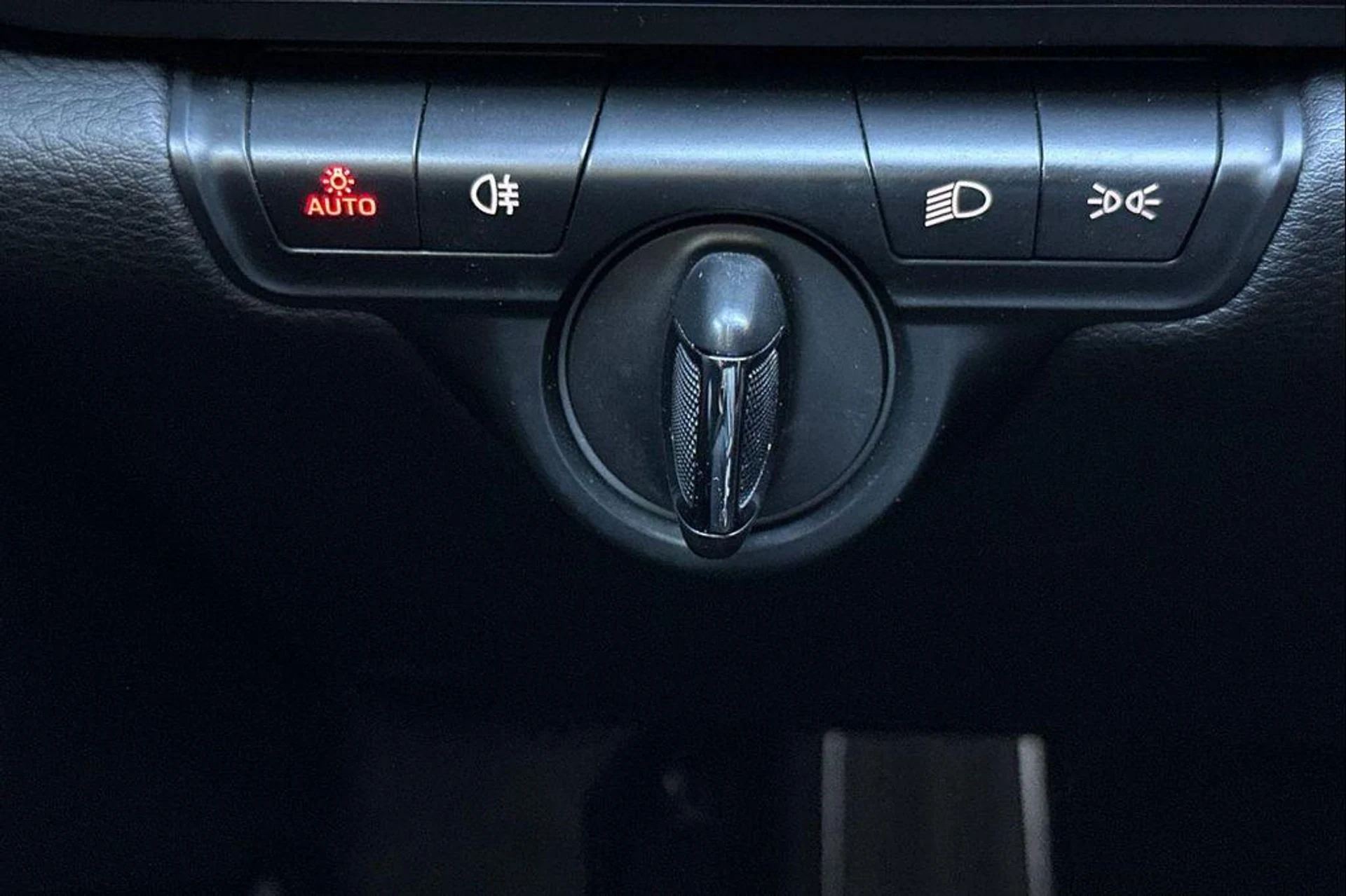 mph032_102314907_Sn_D_Oe8_Zssch_G_Hq_Kclz_X8_I48h_Zak_d6f6406960