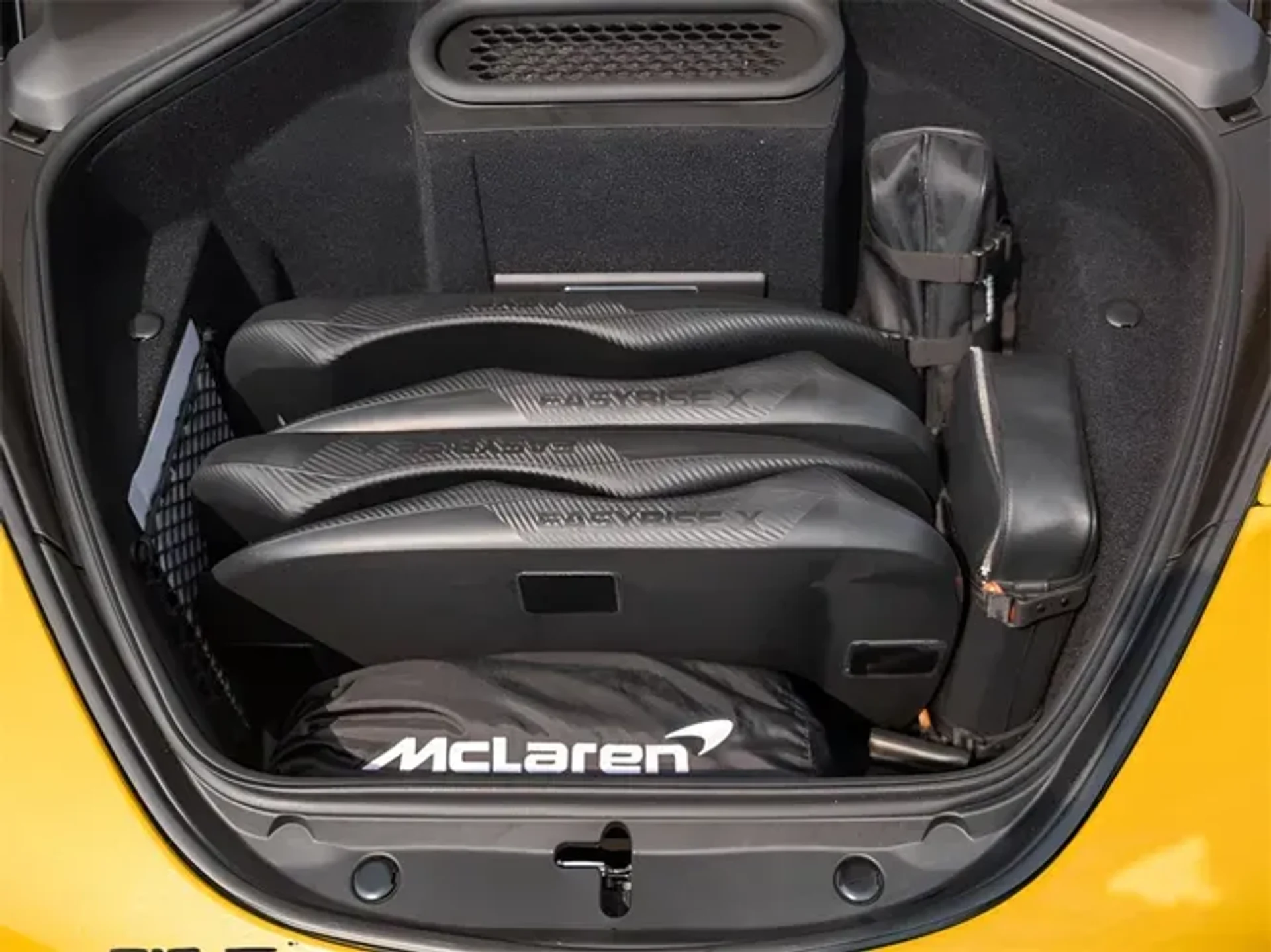 mph032_1025328096_Htxo9_Vm_W_Nnnqhmeq_med_104d17f323