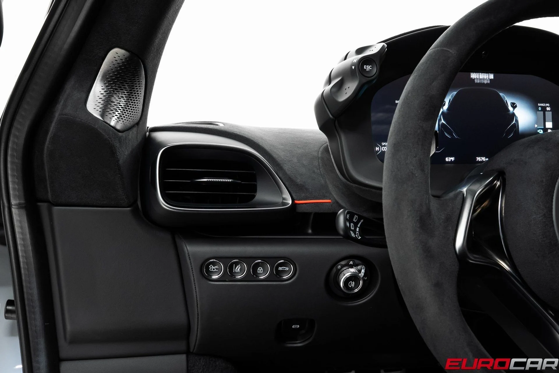 mph032_1028822502_image_33_5b27294833