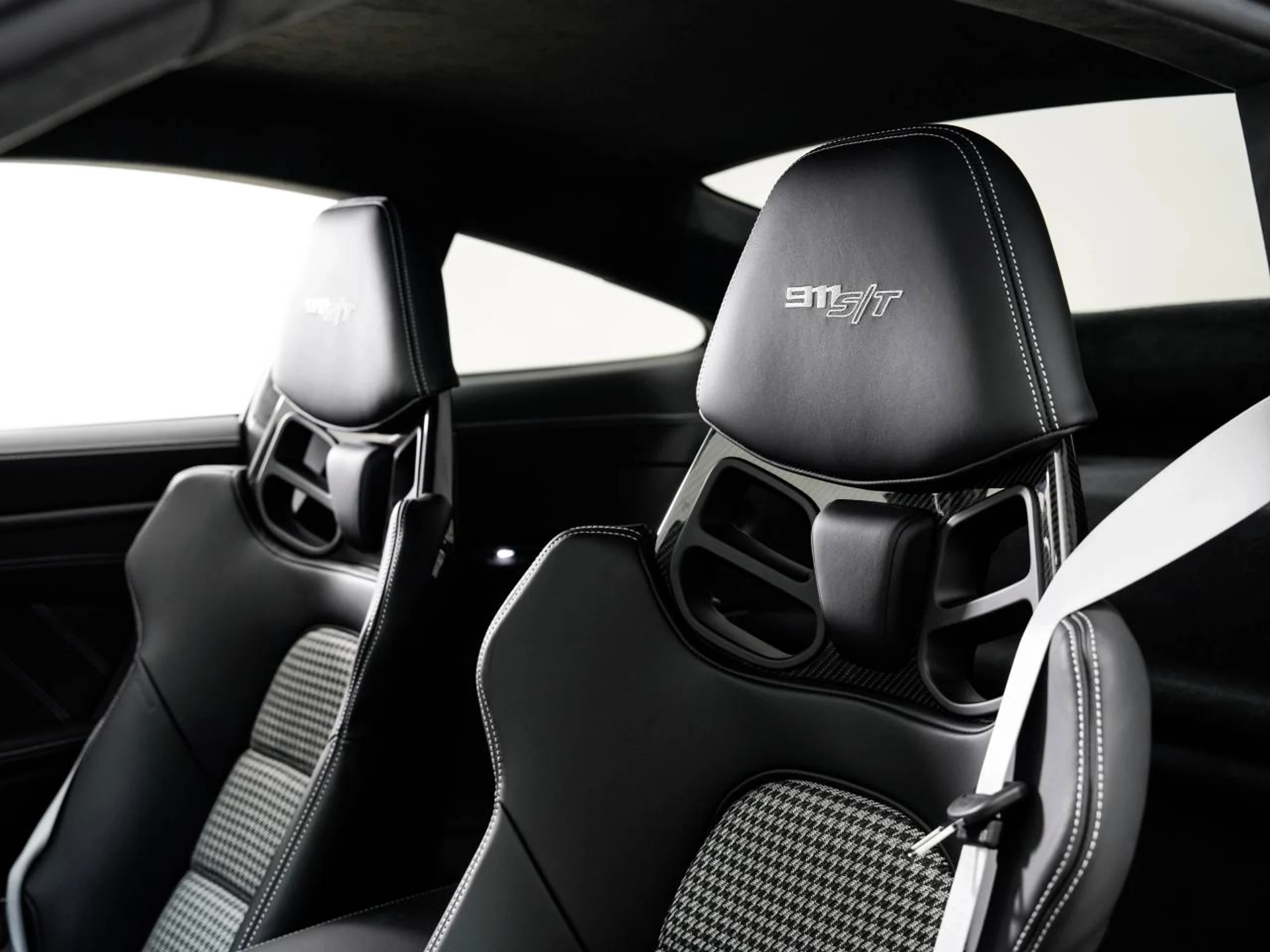 mph032_1039329222_1280_e8034aadf6