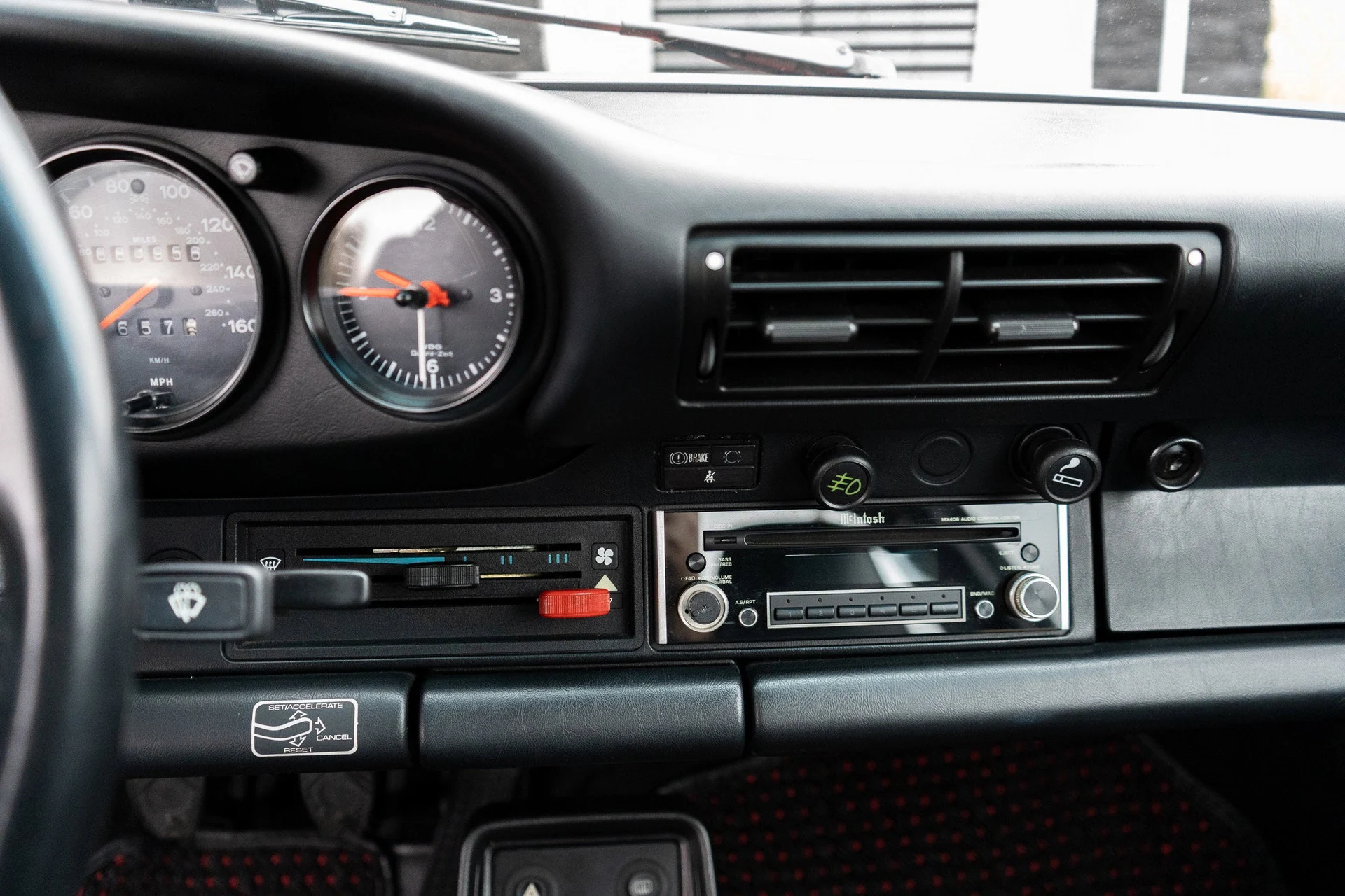 mph032_1040733810_33_ce3e8a6a3a