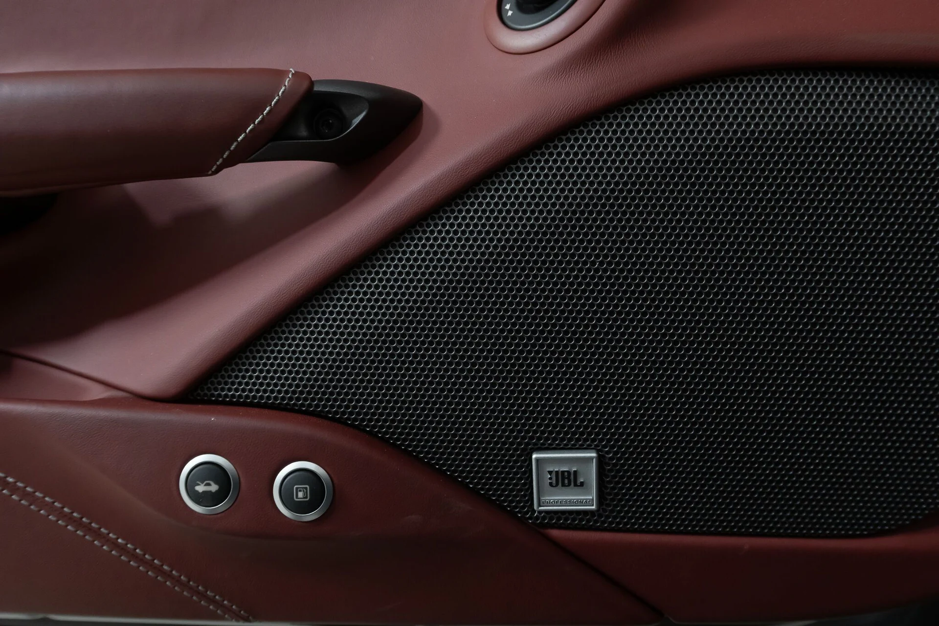 mph032_1049662509_6e37b4032acd5de7ce5b2561c687f582_68931302d6