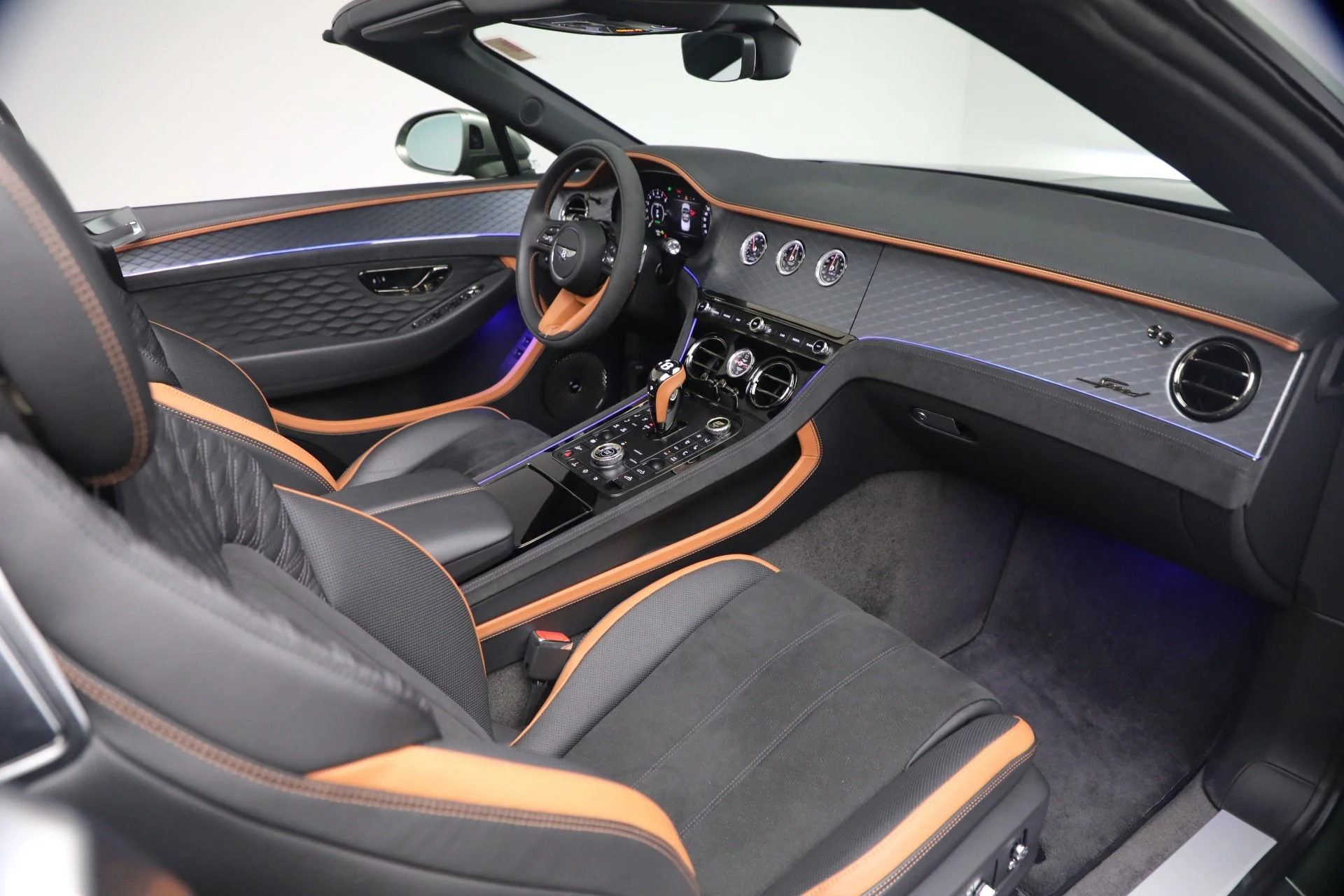 mph032_1050543820_Used_2025_Bentley_Continental_GTC_Speed_1773688658_f3662f8ebd
