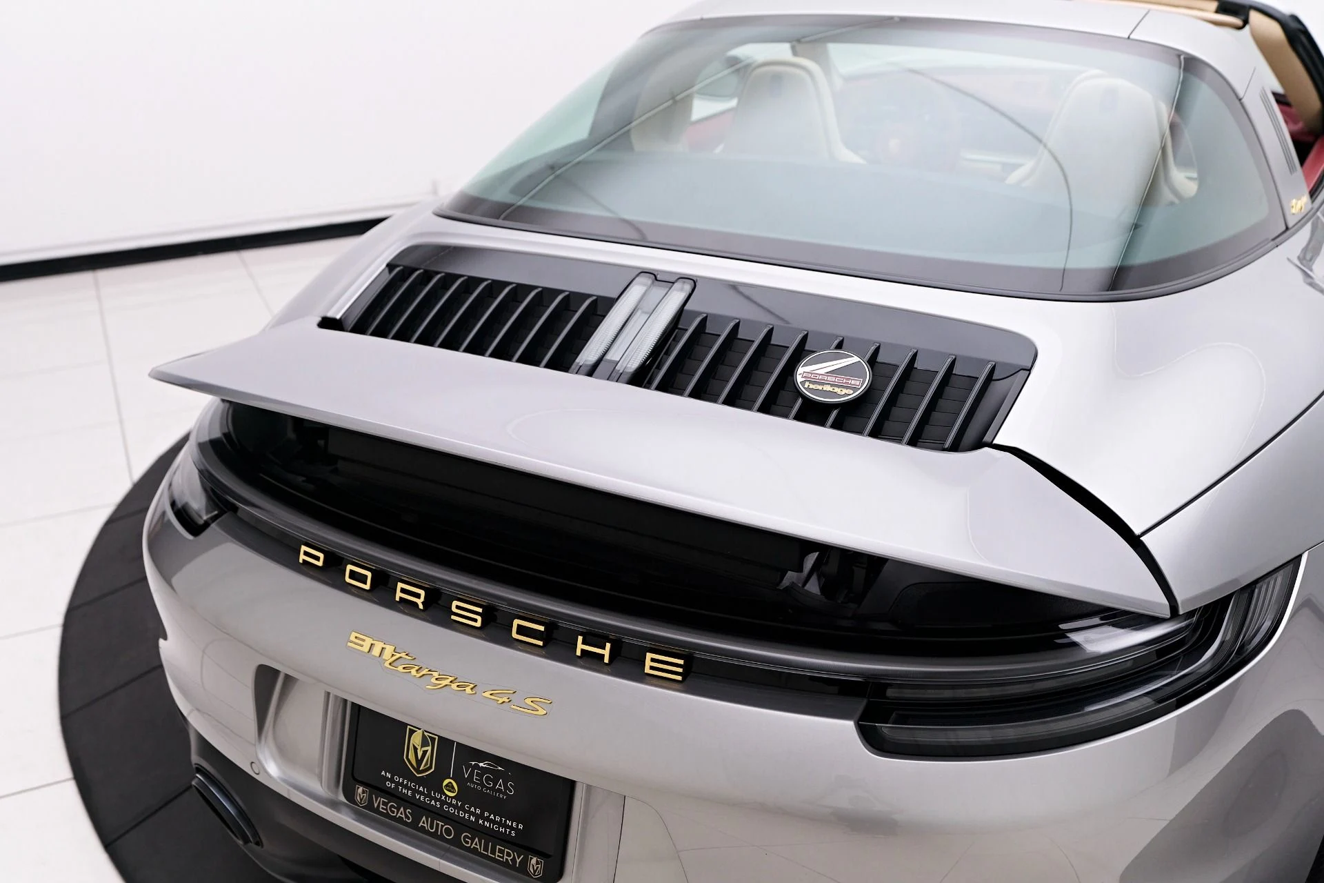 mph032_1070871577_Used_2021_Porsche_911_Targa_4_S_1757037642_8c2d038e52
