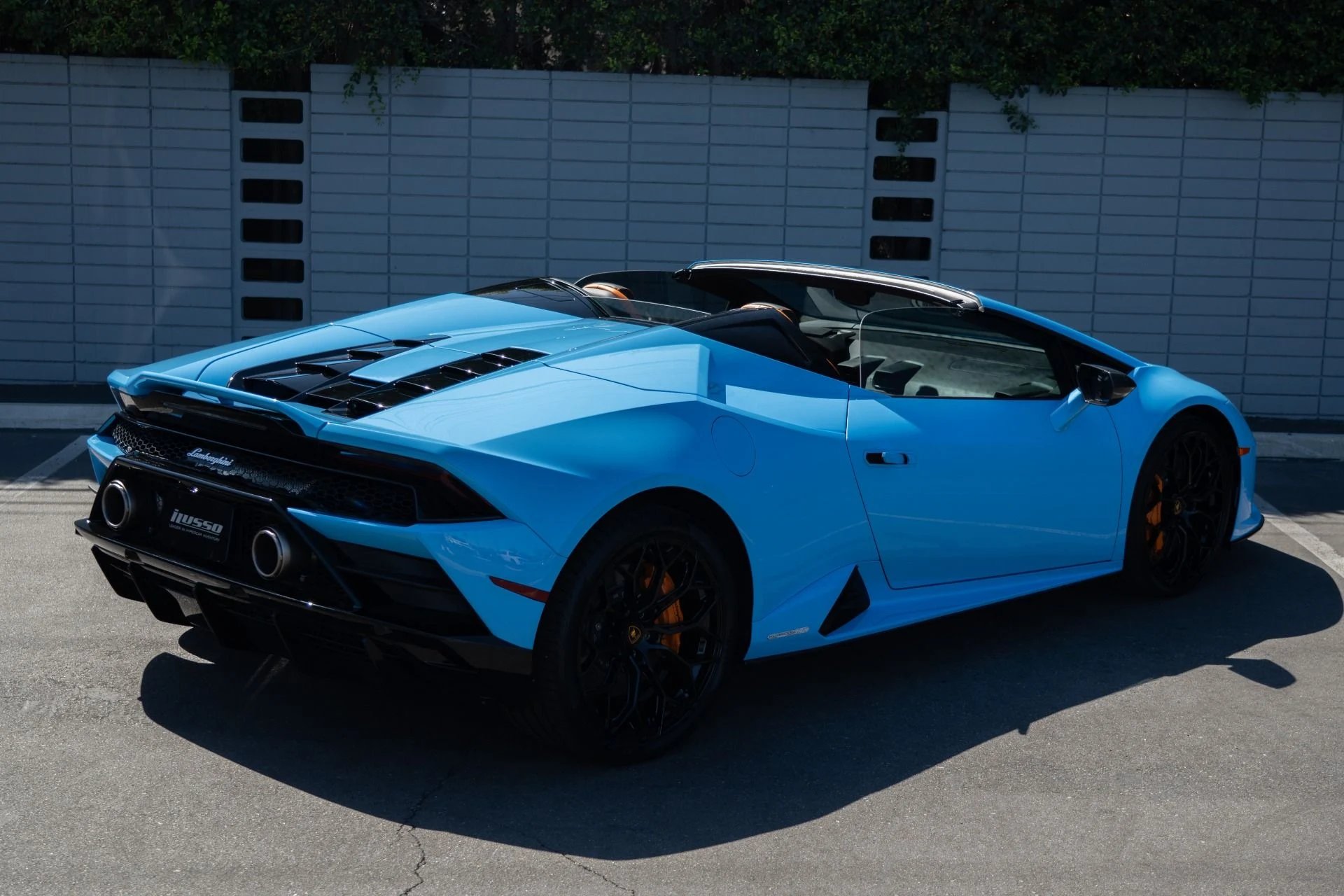 mph032_1070987721_Used_2024_Lamborghini_Huracan_EVO_Spyder_1757527007_9af697442c