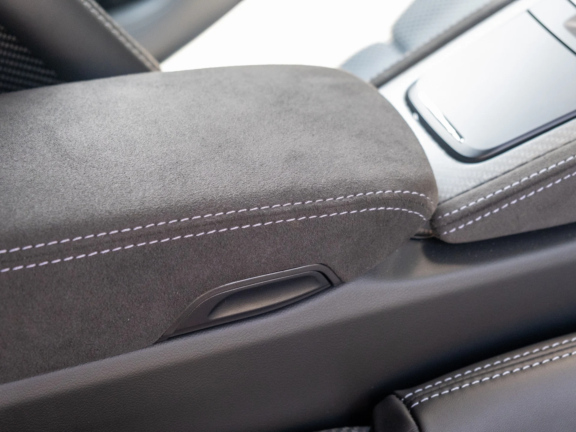 mph032_1072491458_33_0a527b9424