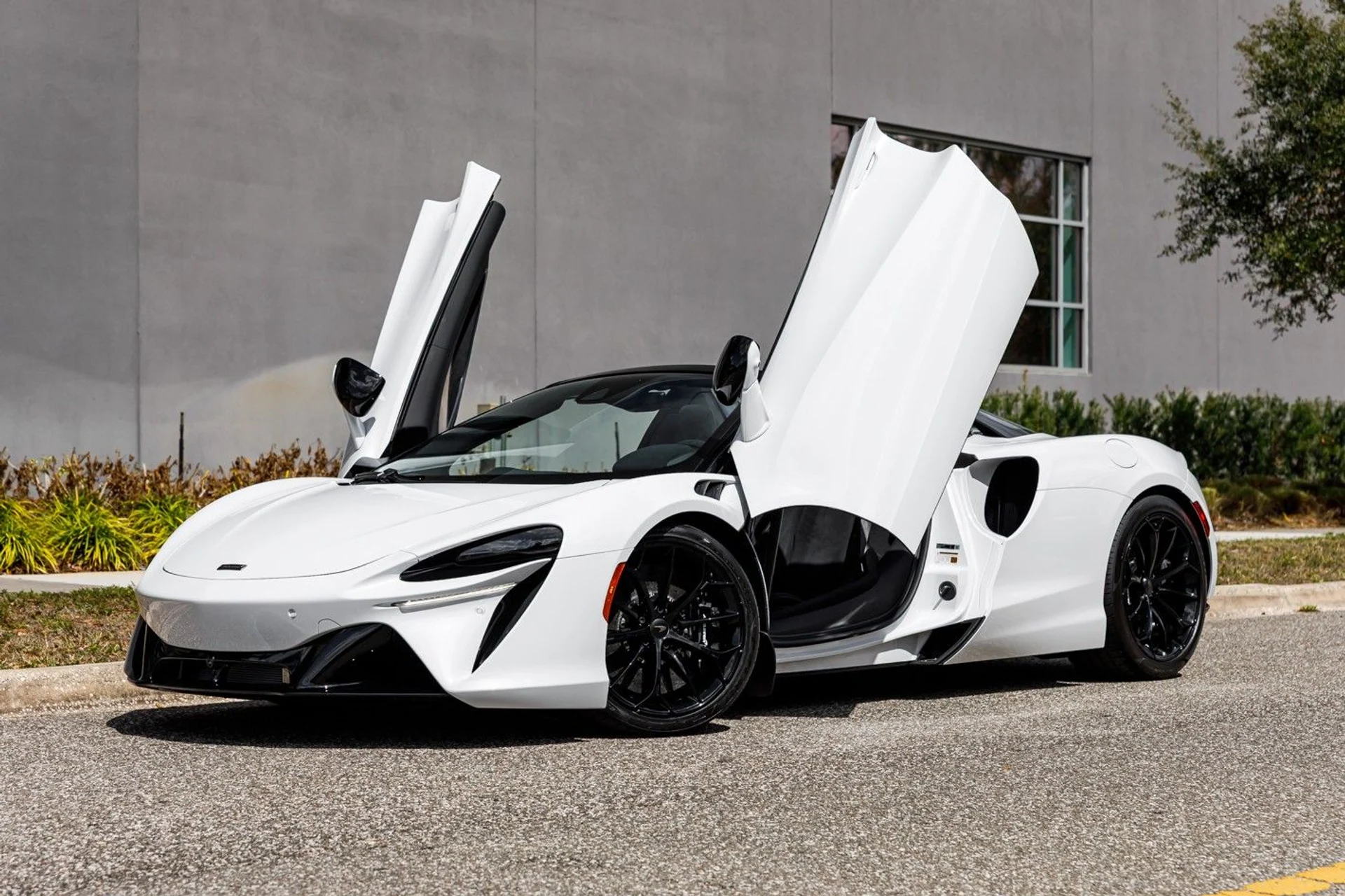 mph032_1075299949_658_p33_l_840e8d14d6