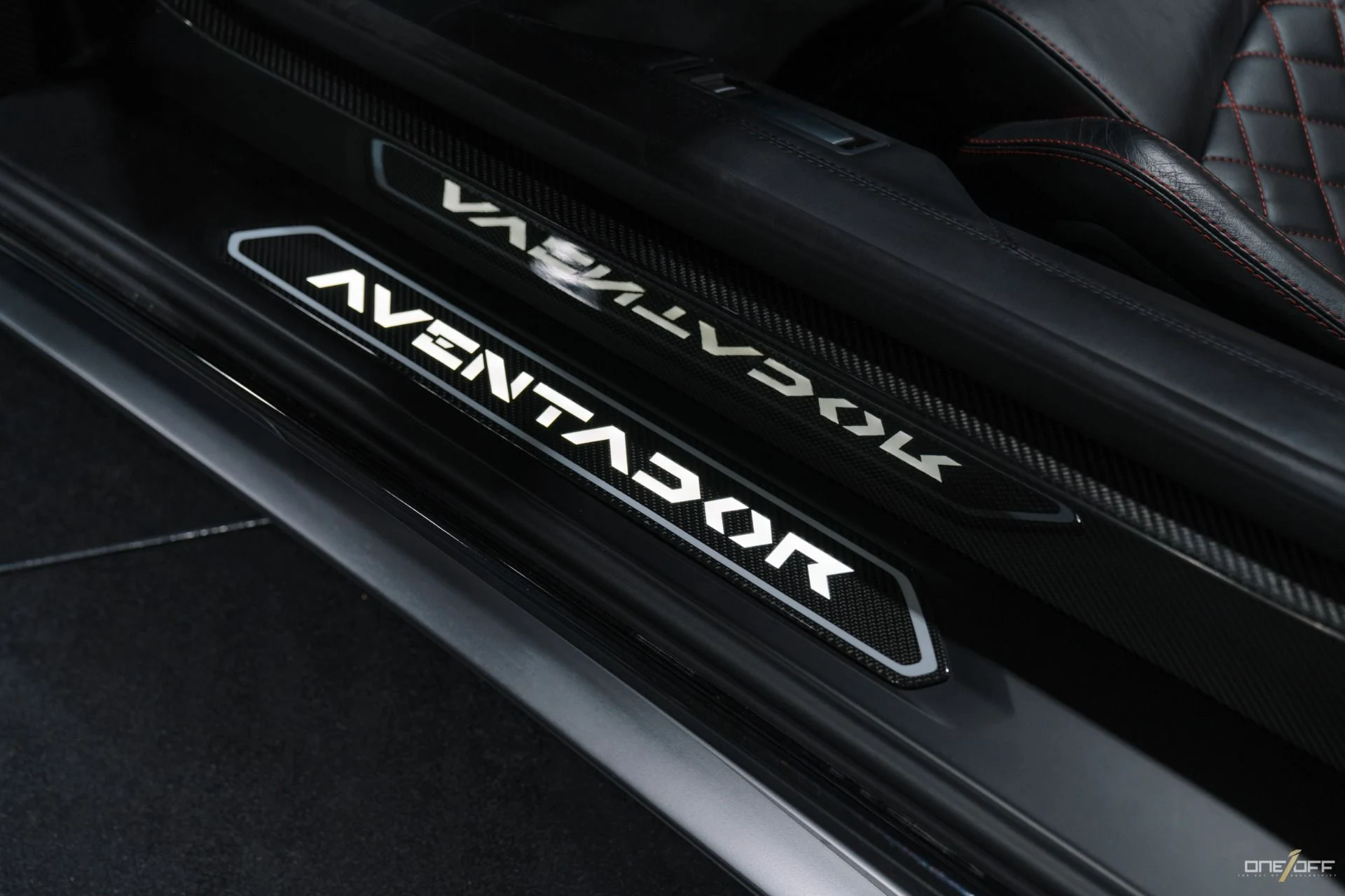 mph032_107596361_Used_2018_Lamborghini_Aventador_LP_740_4_S_in_Ad_Personam_Nero_Granatus_w_Sensonum_Carbon_1760126321_50564ed723
